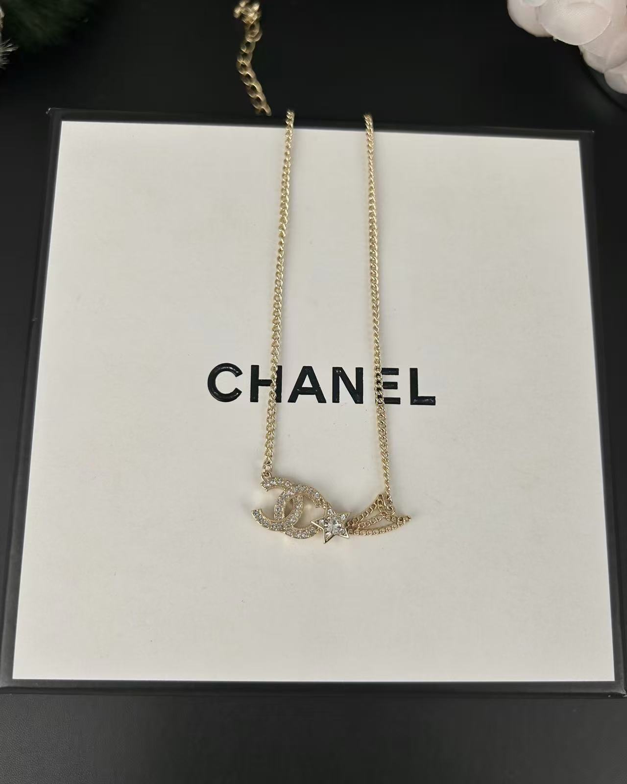 Chanel 샤넬 더블 C 큐빅 스타 펜던트 네크리스 목걸이