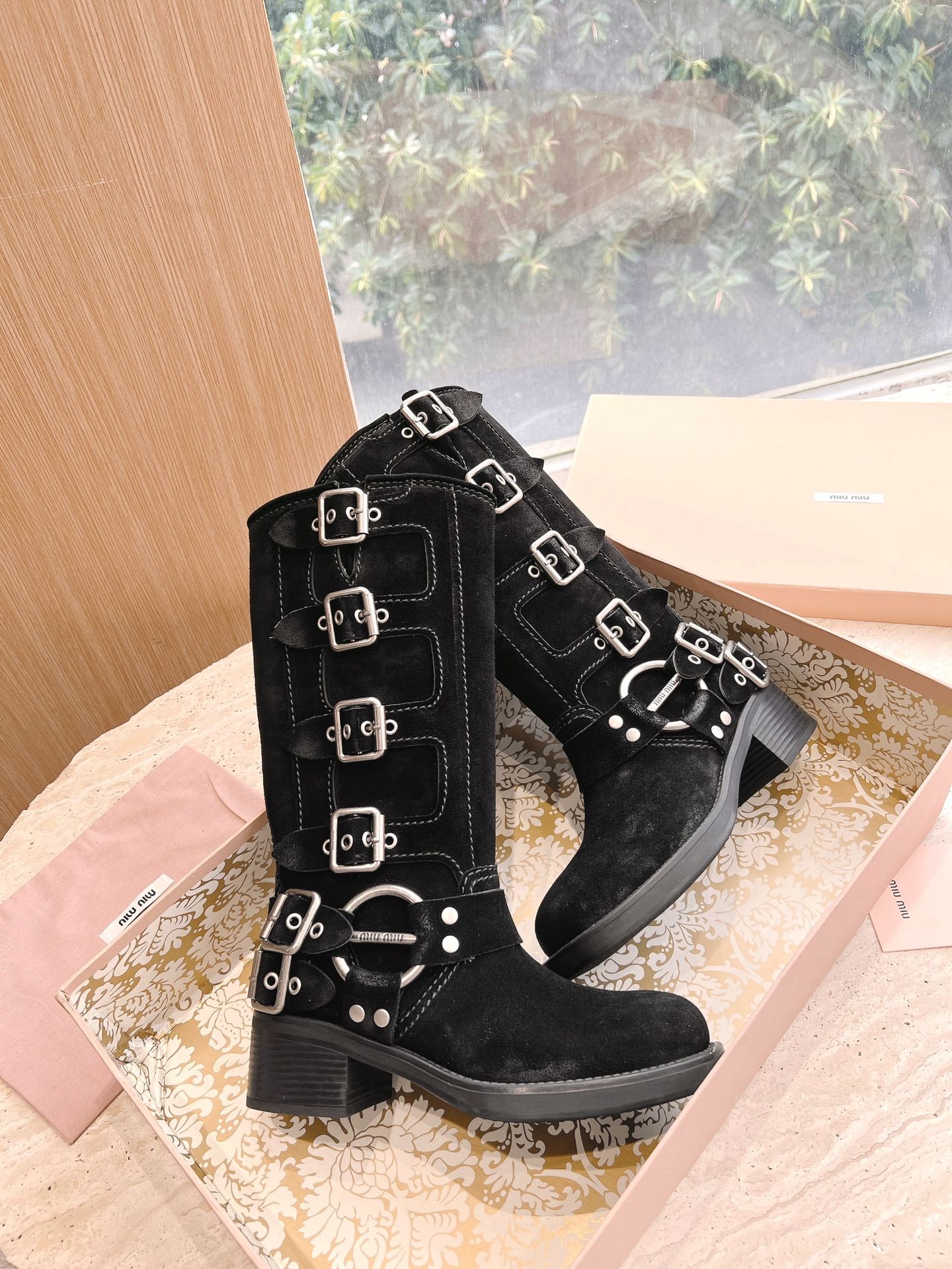 MiuMiu 미우미우 런웨이 롱 부츠 신발