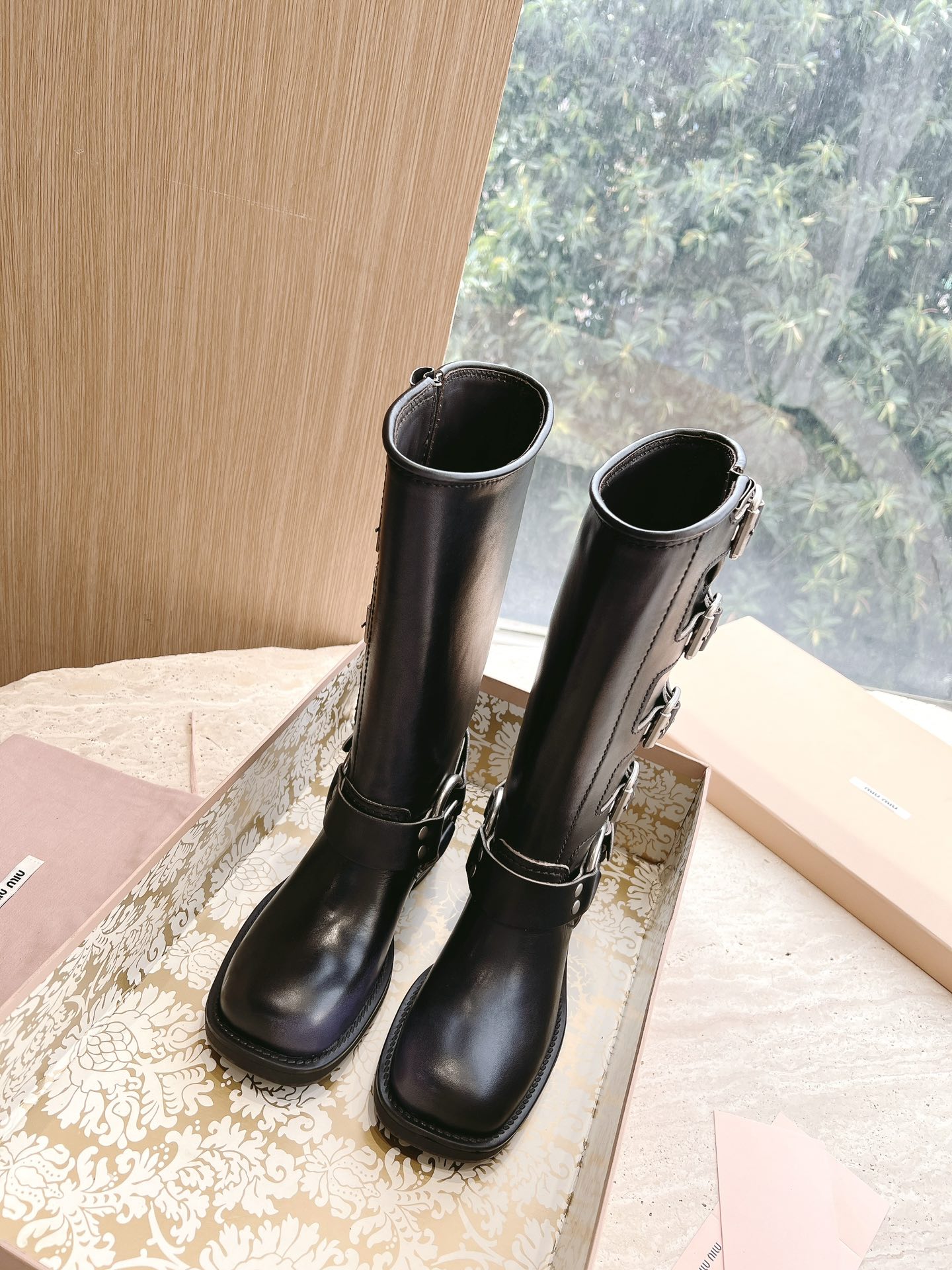 MiuMiu 미우미우 런웨이 롱 부츠 신발