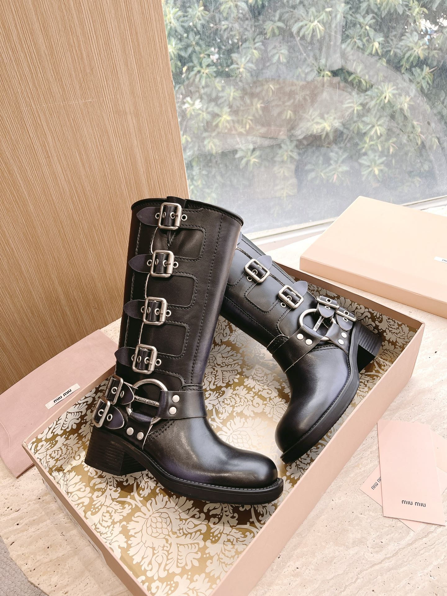 MiuMiu 미우미우 런웨이 롱 부츠 신발