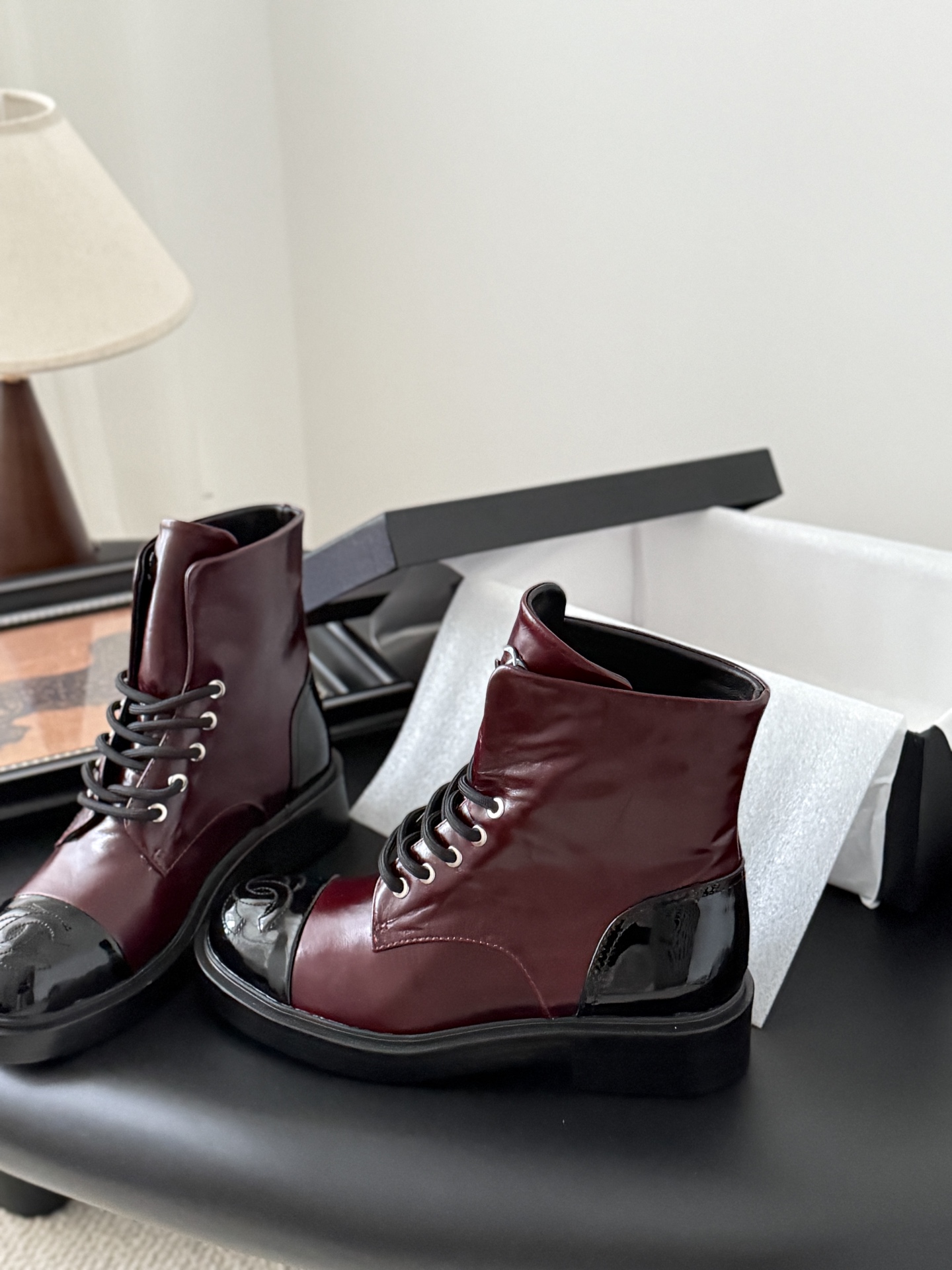 CHANEL 샤넬 25B 아뜰리에 단화 부츠 신발