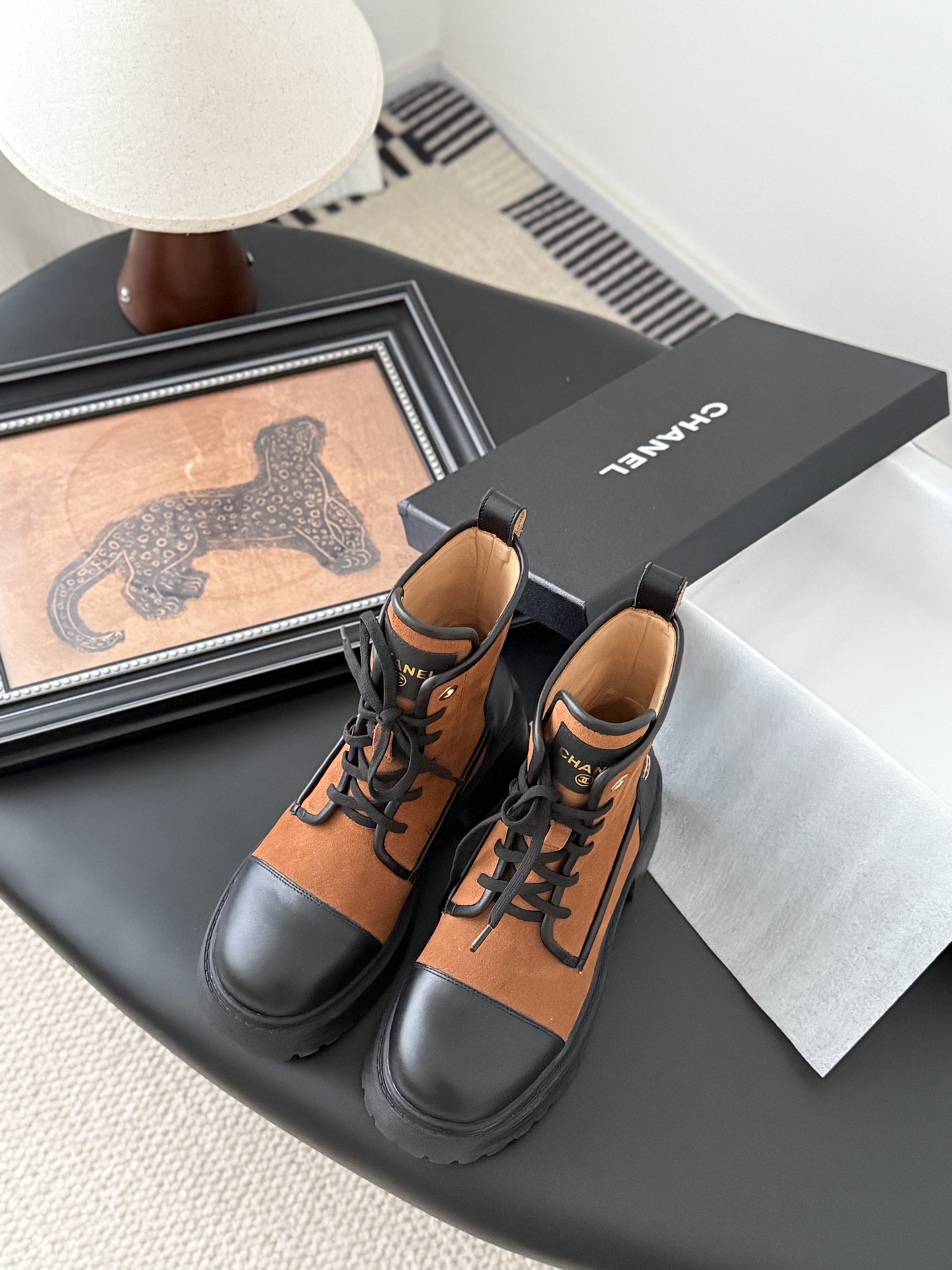 CHANEL 샤넬 25B 아뜰리에 단화 부츠 신발