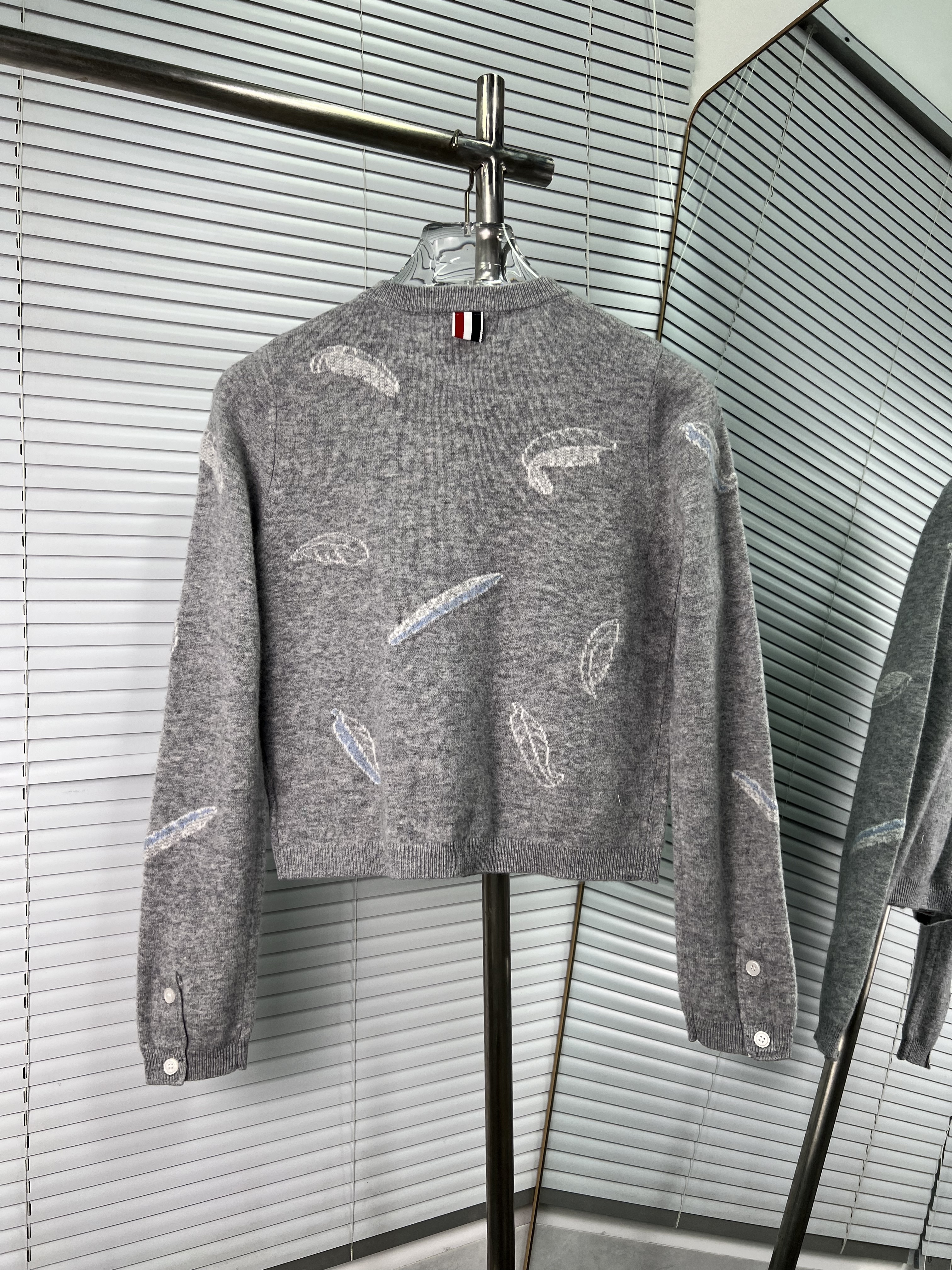 Thom Browne 울 라운드넥 가디건 의류