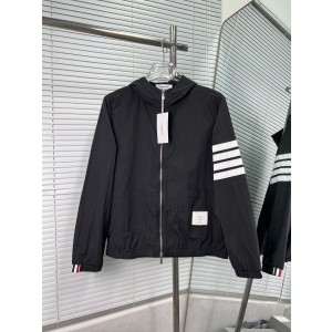 Thom Browne TB 톰브라운 바람막이 아우터 재킷 의류