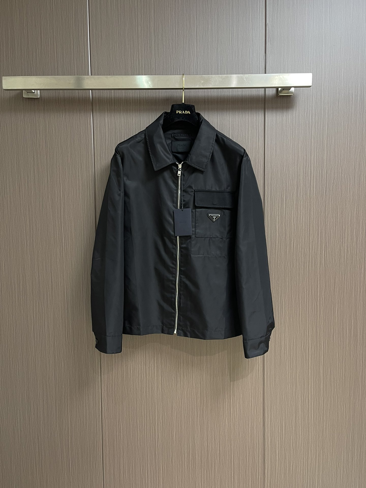 PRADA 프라다 재생 나일론 카라 재킷 의류