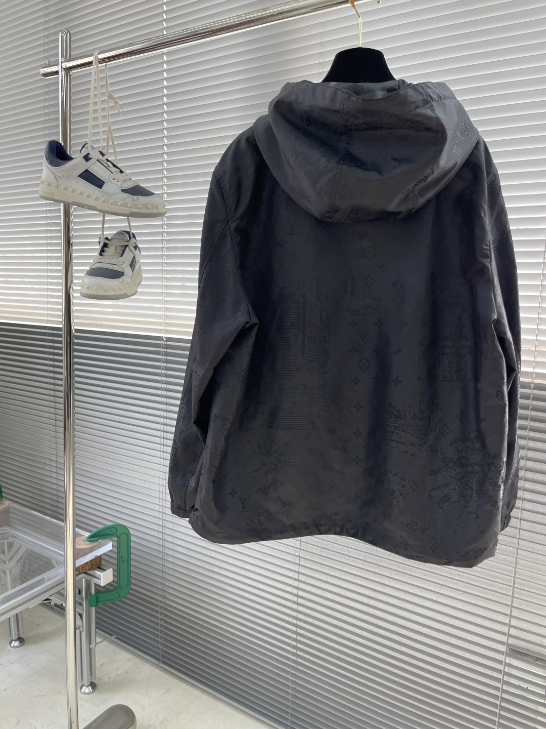 LV 루이비통 자카드 패턴 바람막이 재킷 의류