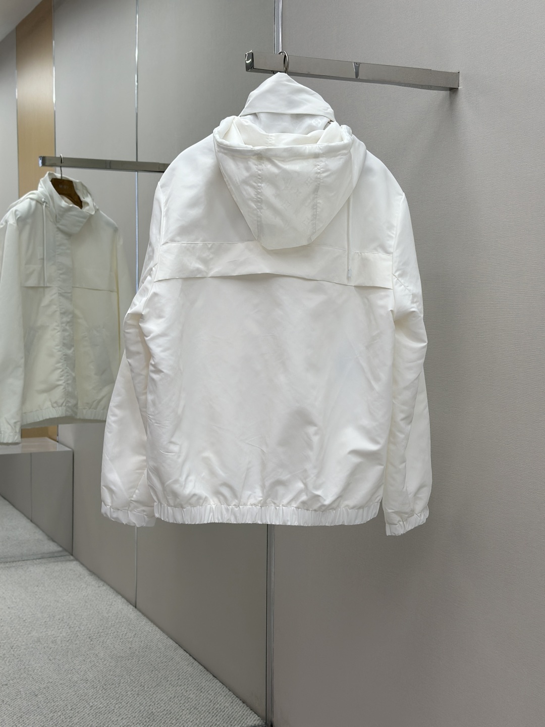 LV 루이비통 후드 집업 바람막이 재킷 의류