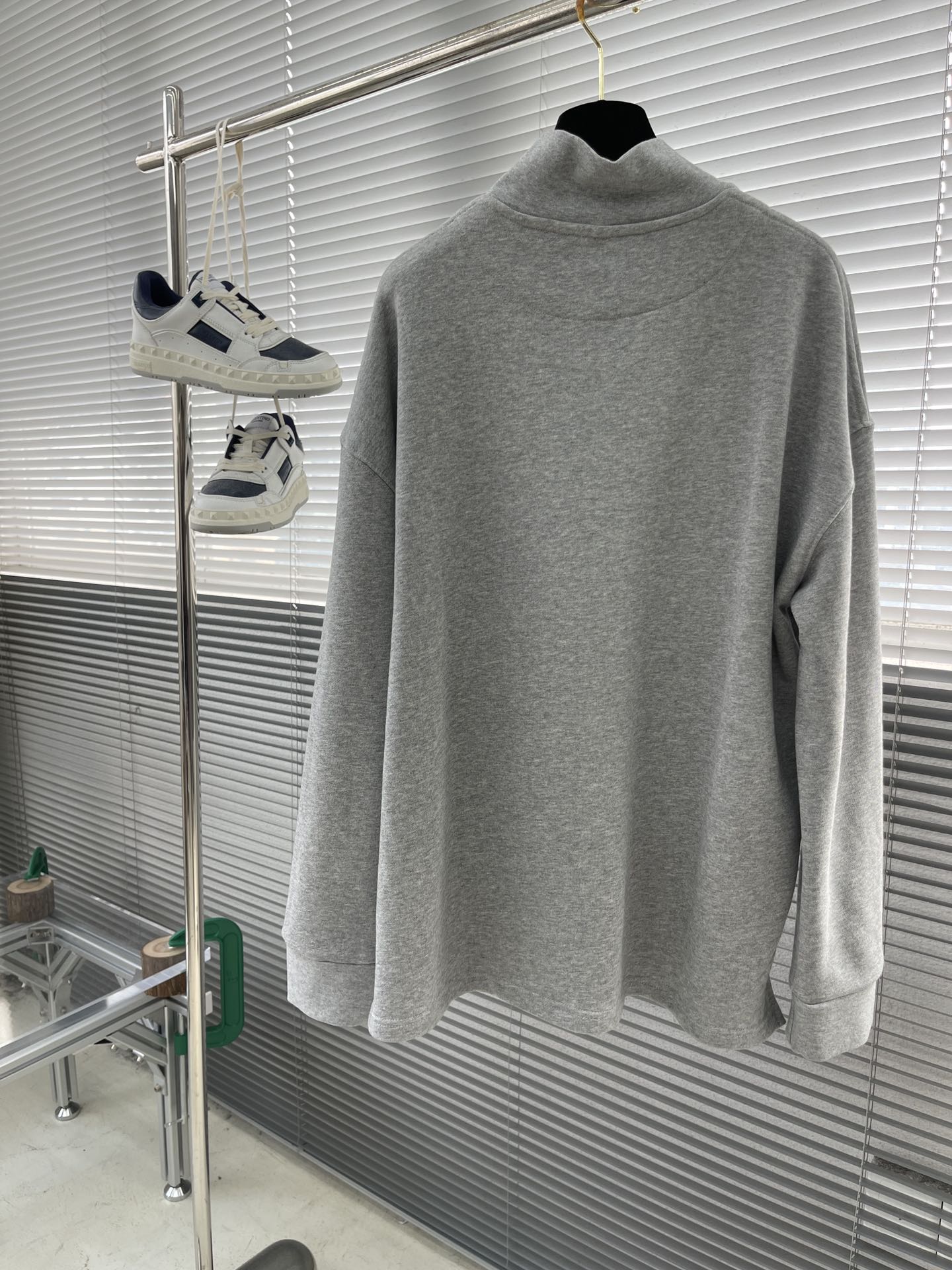 Loewe 로에베 테이프 자수 폴로 맨투맨 의류