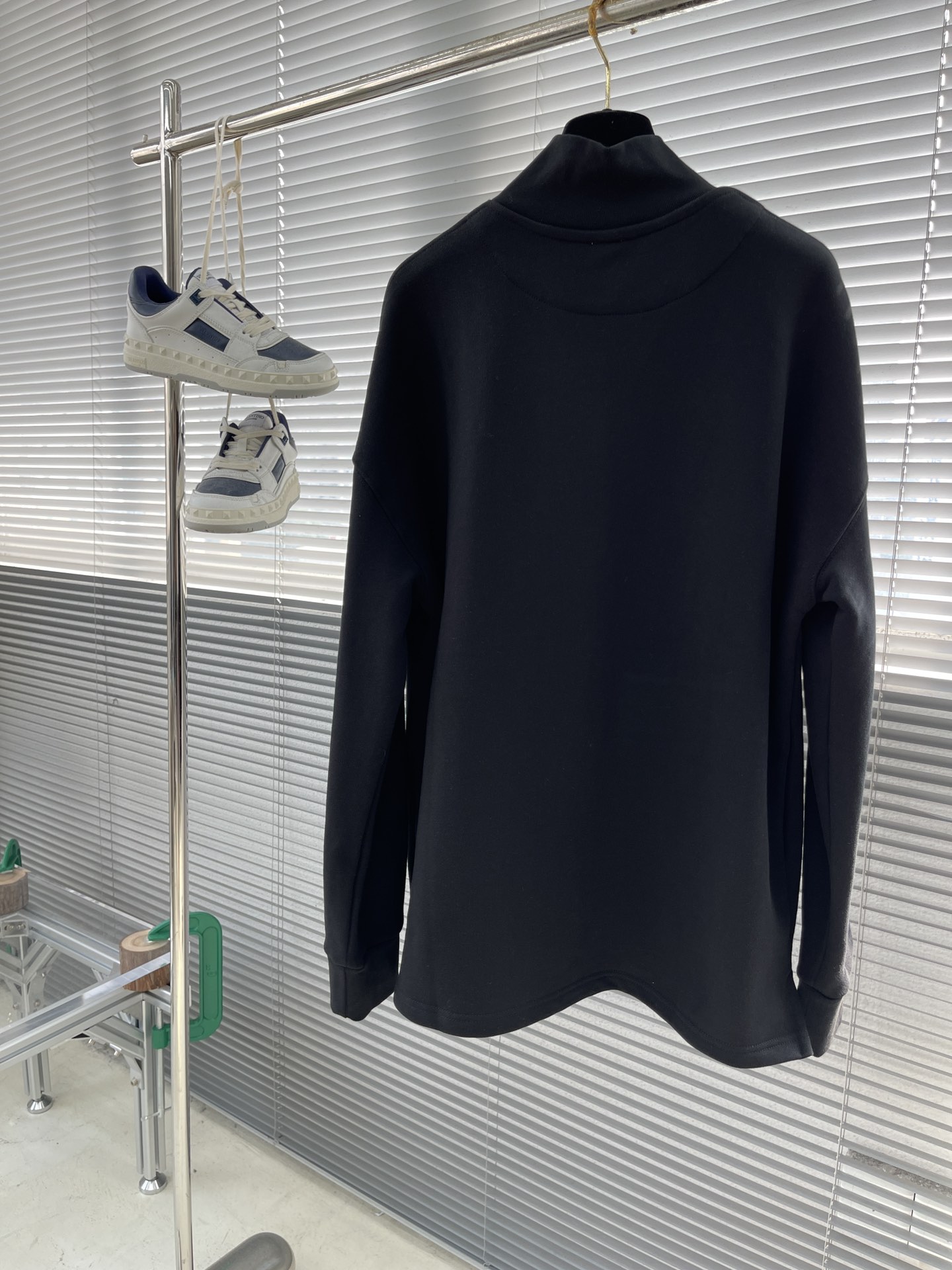 Loewe 로에베 테이프 자수 폴로 맨투맨 의류