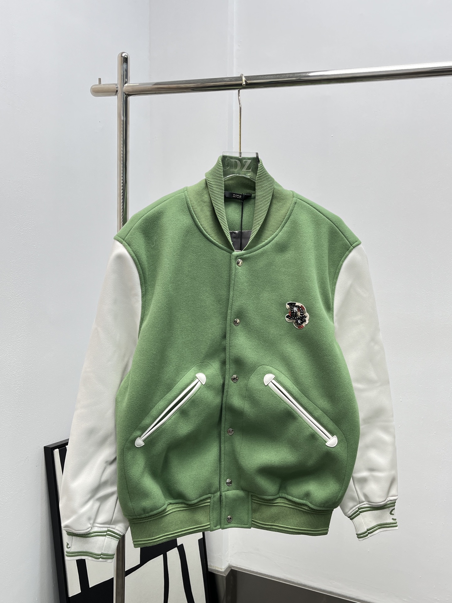 Dior CD 디올 TEARS 콜라보 레더 야구 점퍼 재킷 의류