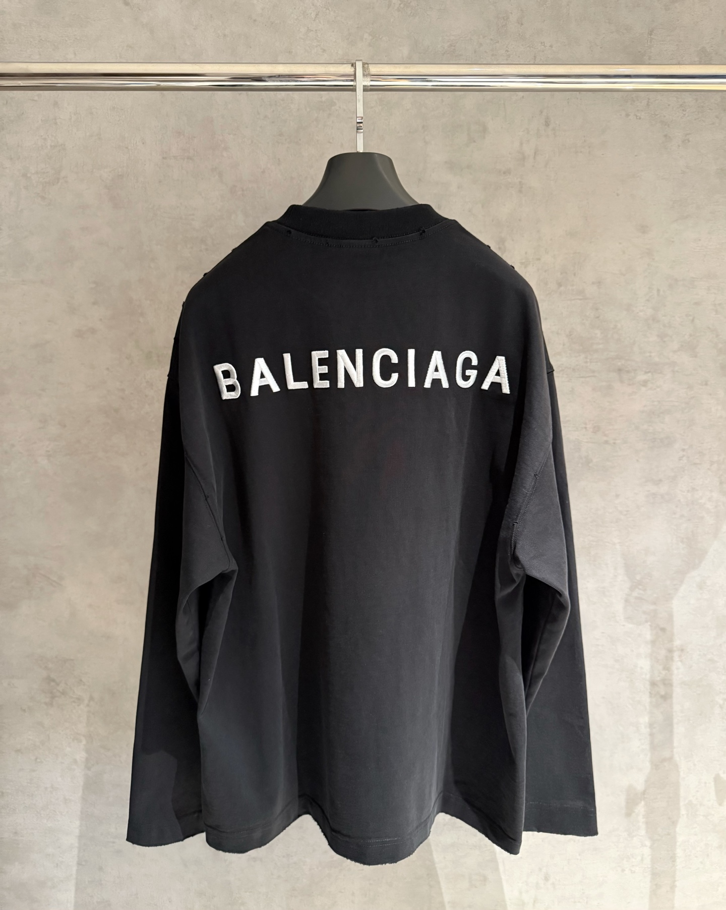 Balenciaga 발렌시아가 자수 긴팔 티셔츠 의류