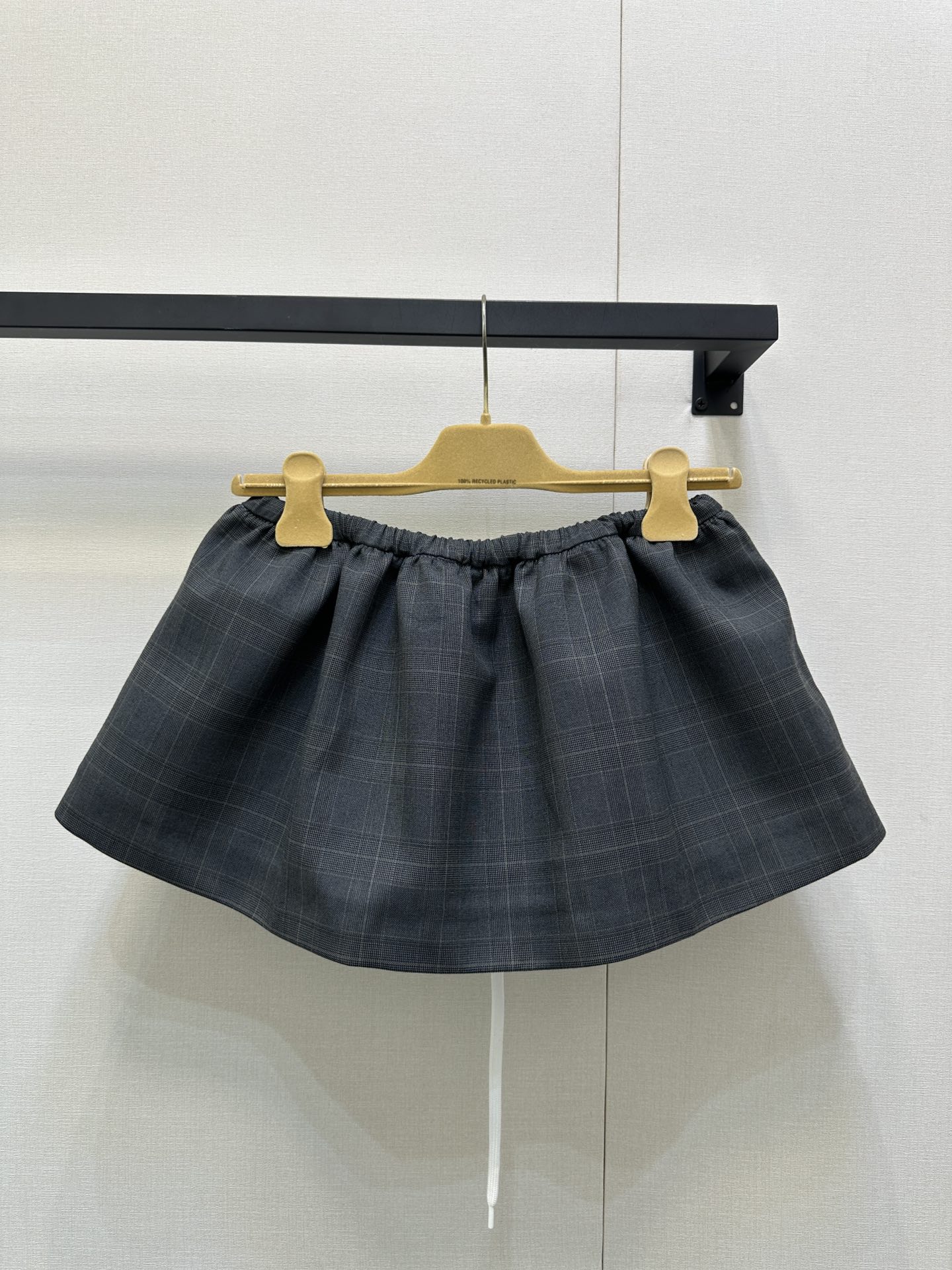 MiuMiu 미우미우 패치 자수 로고 반스커트 치마 의류