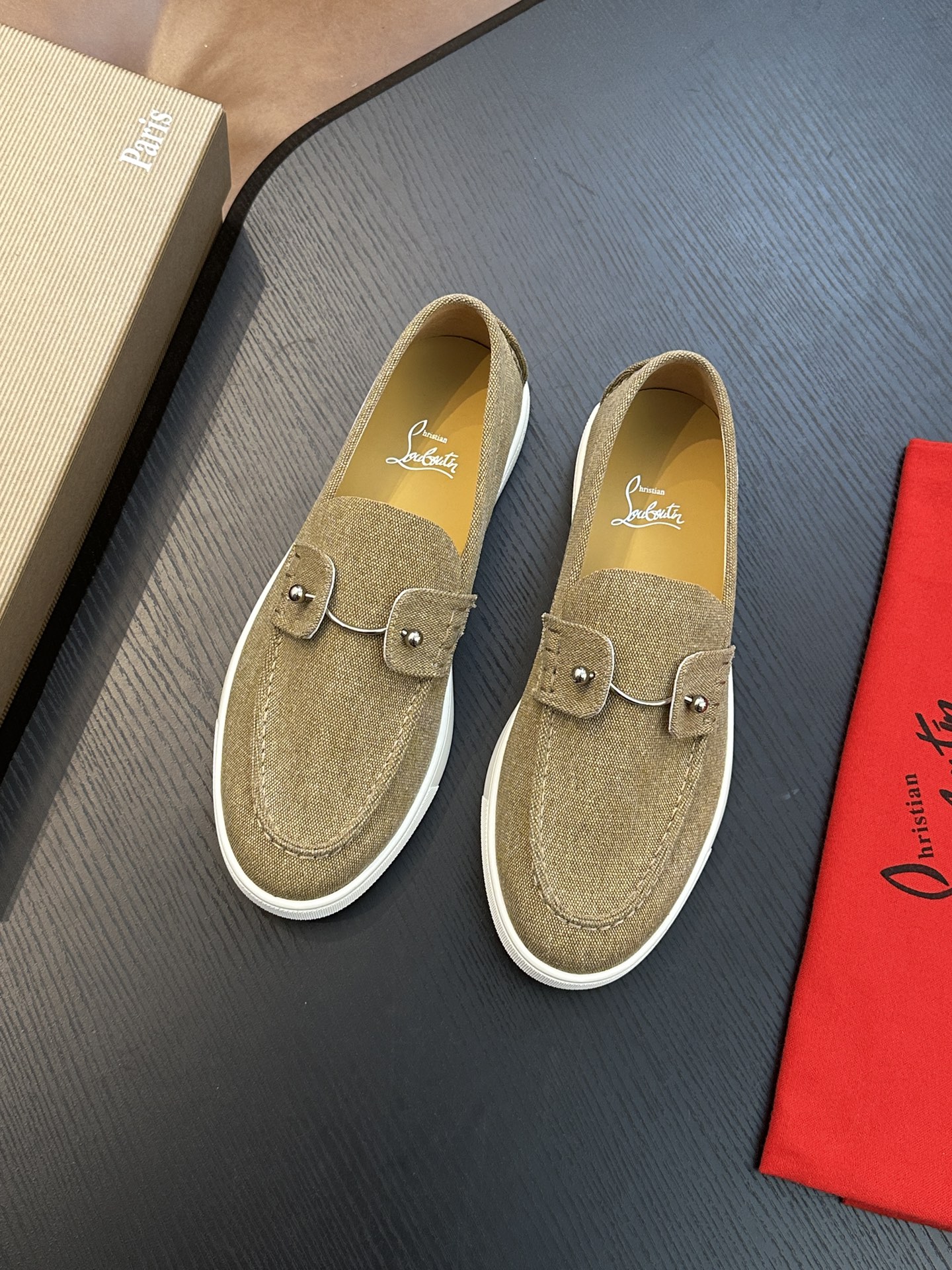 Christian Louboutin 크리스찬 루부탱 수제 로퍼 신발