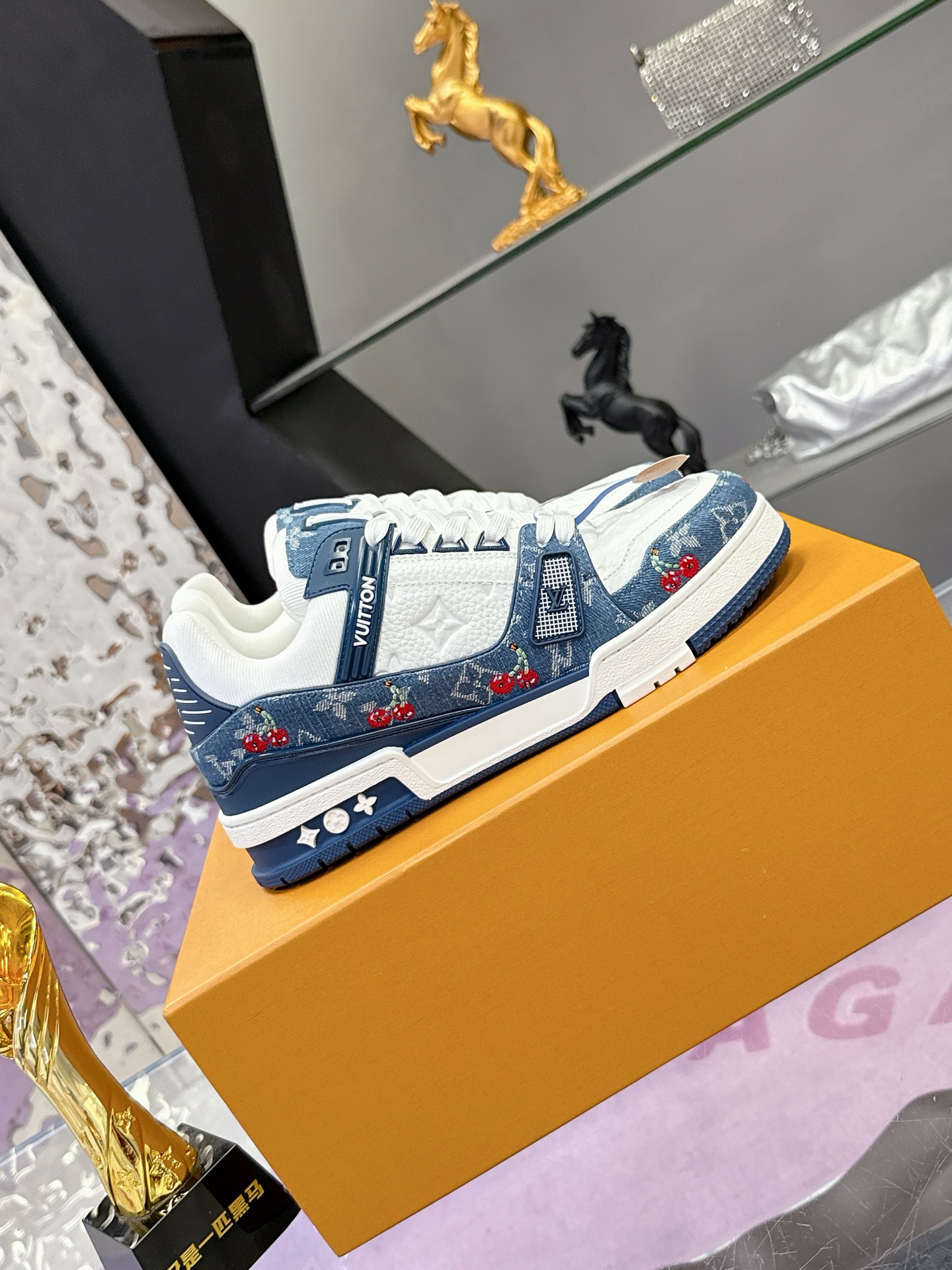 LV Trainer Maxi 루이비통 트레이너 맥시 스니커즈 신발