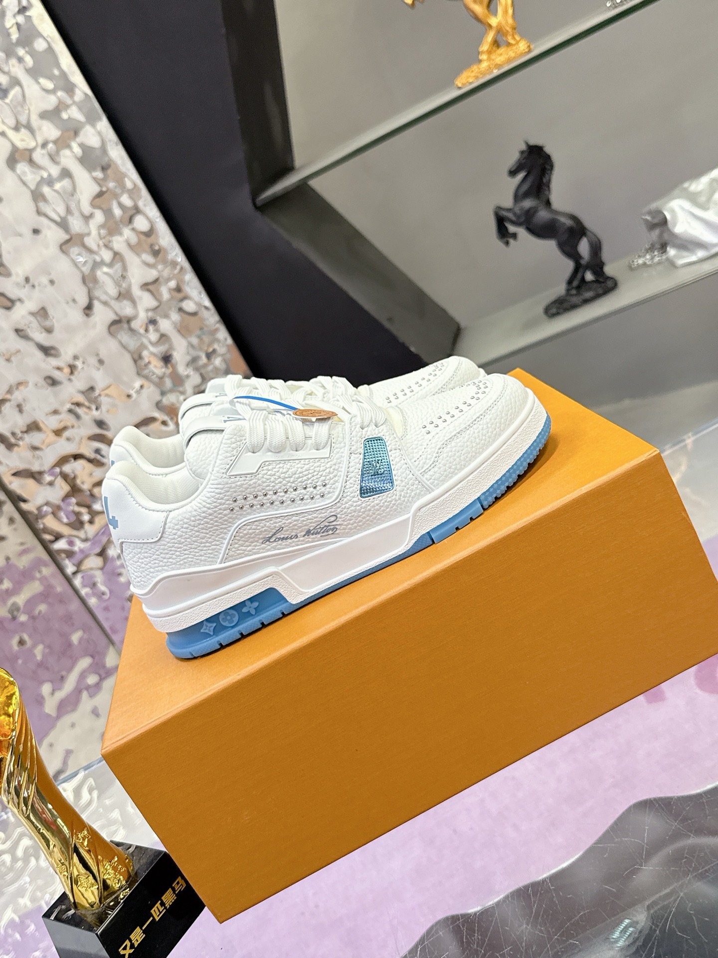 Louis Vuitton Trainer Maxi 루이비통 스니커즈 LV 트레이너 맥시 신발