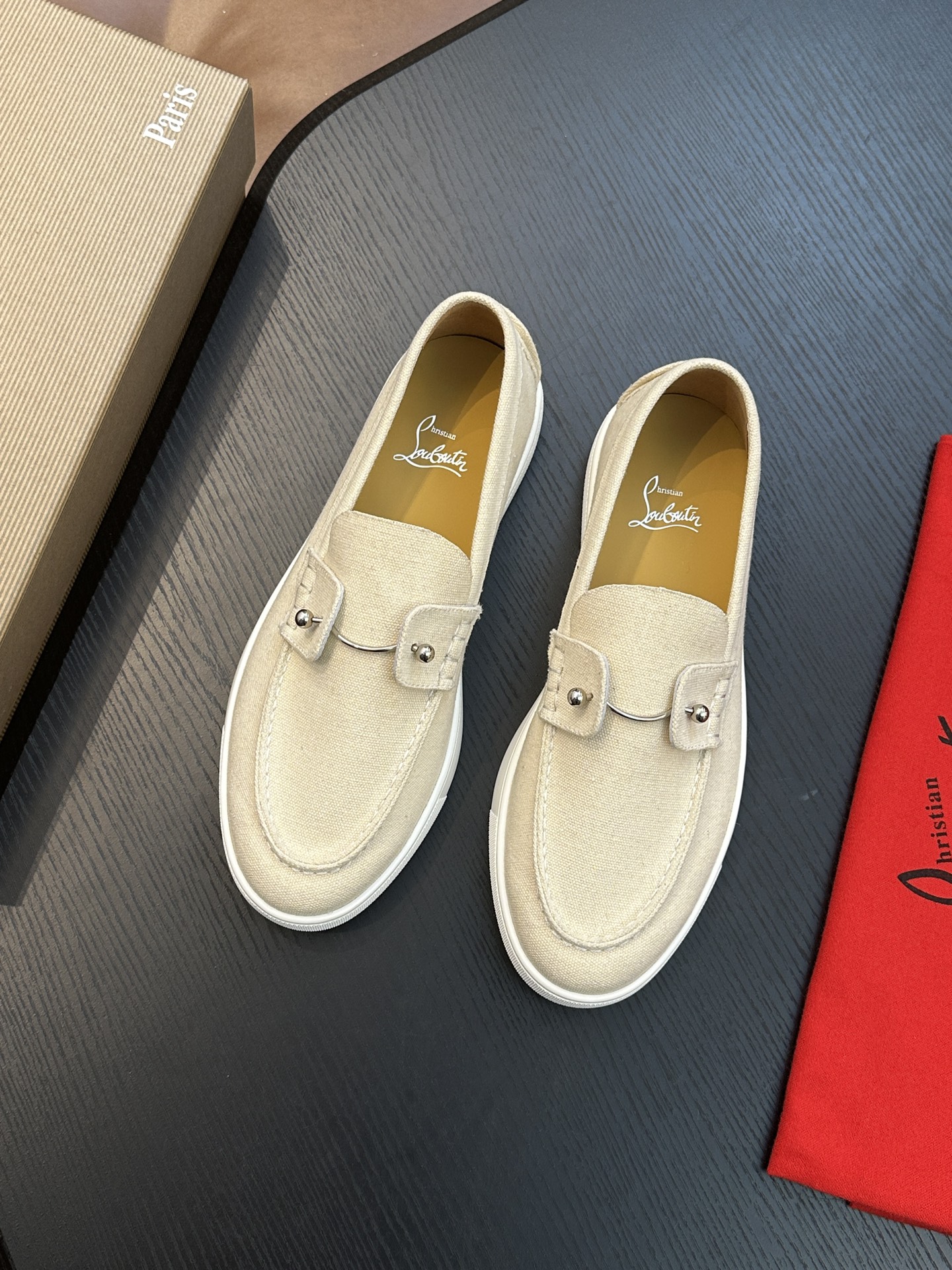 Christian Louboutin 크리스찬 루부탱 수제 로퍼 신발