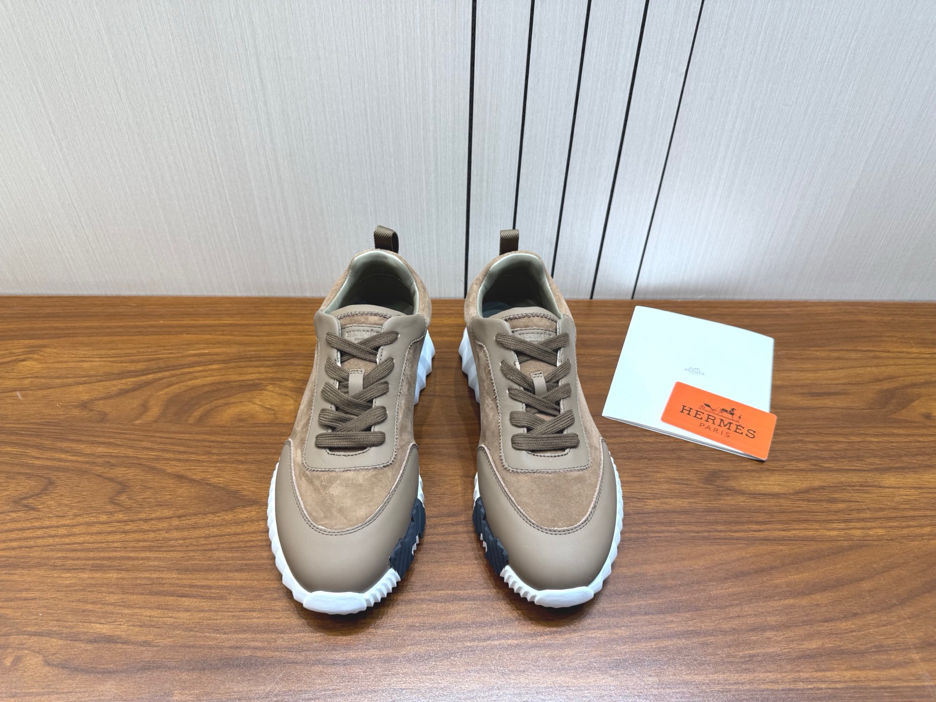 Hermes 에르메스 커플 스니커즈 신발