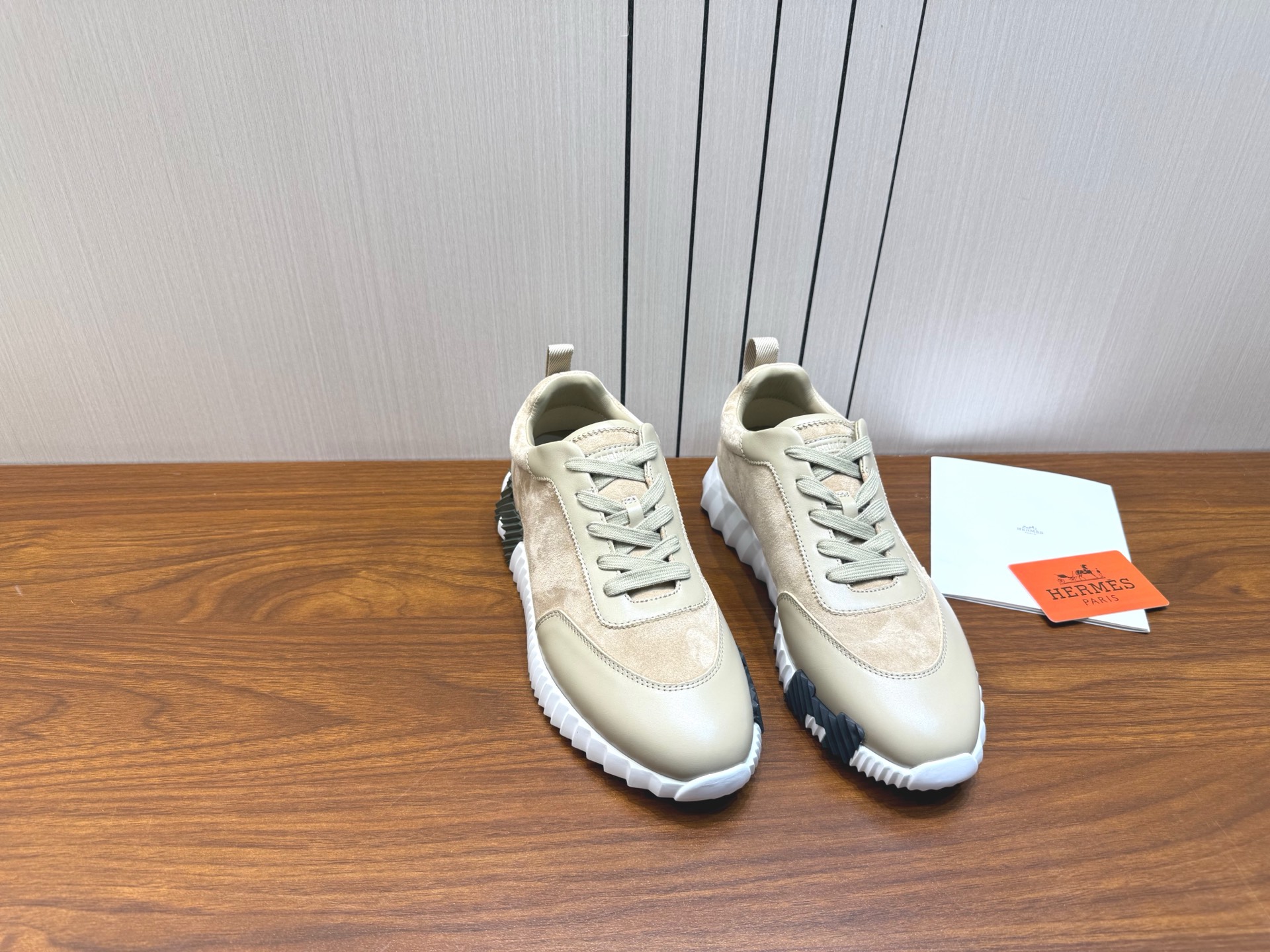 Hermes 에르메스 커플 스니커즈 신발