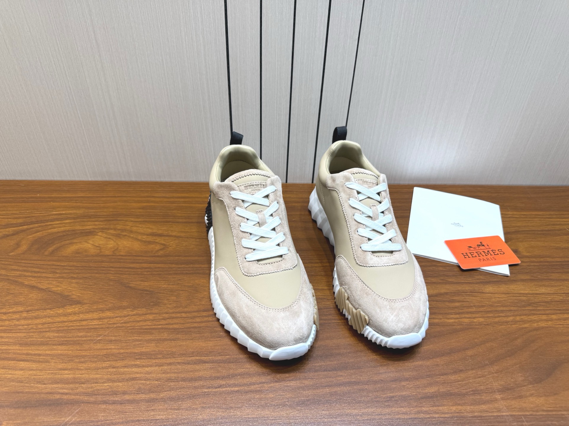 Hermes 에르메스 커플 스니커즈 신발