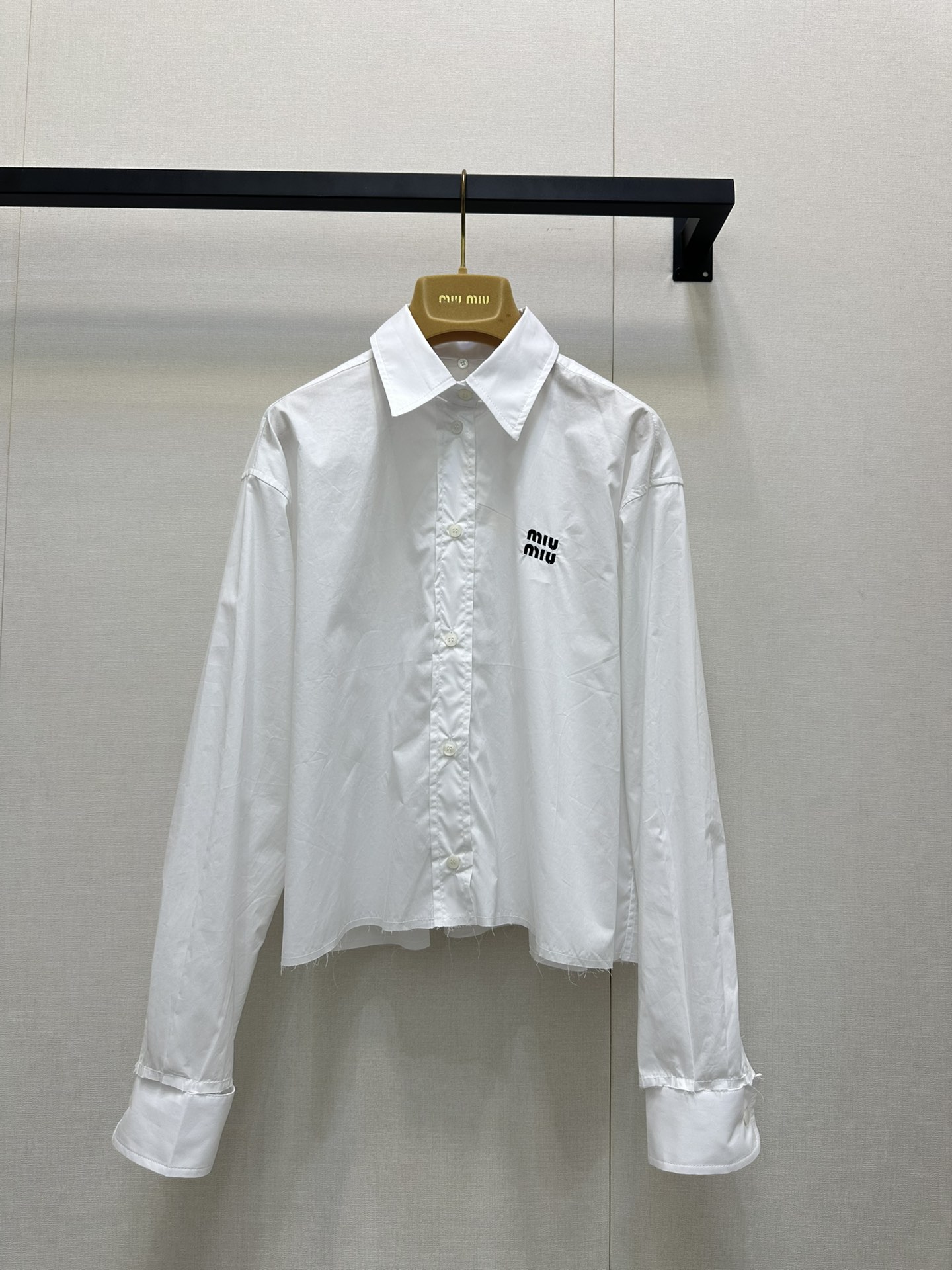 MiuMiu 미우미우 로고 자수 크롭 긴팔 셔츠 의류