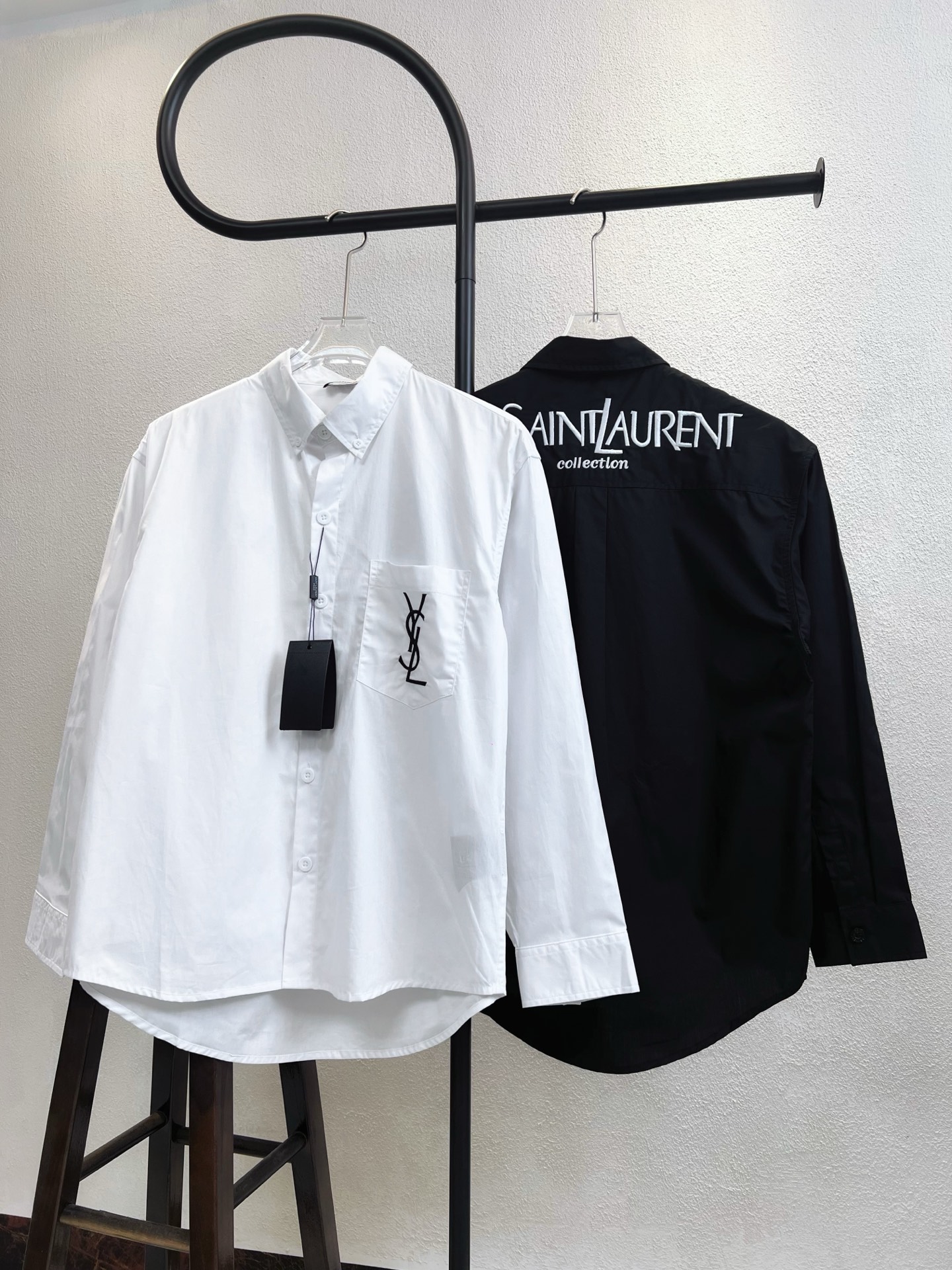 YSL 생로랑 포켓 로고 레터링 셔츠 의류