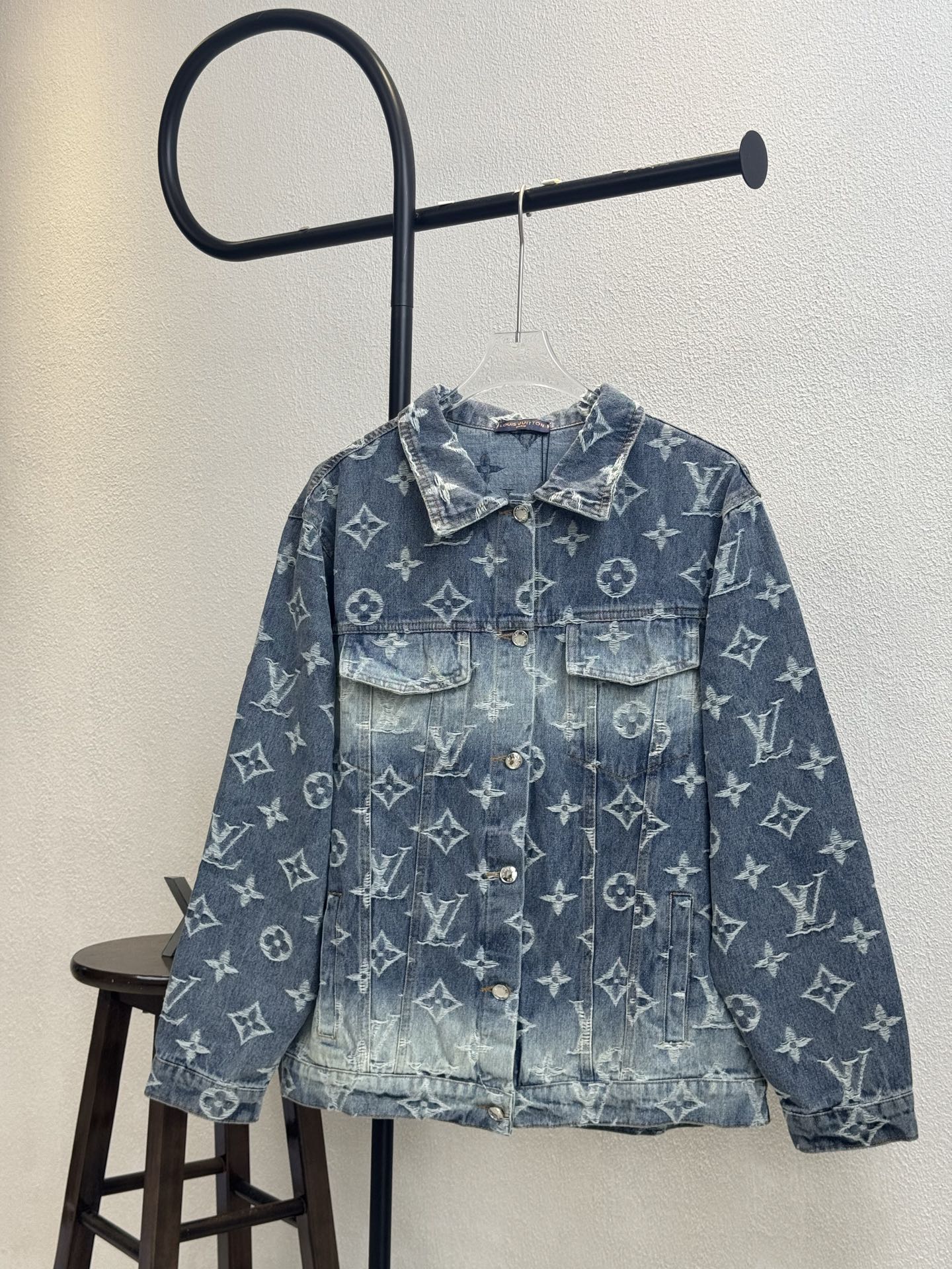 Louis Vuitton LV 루이비통 풀 프린트 자카드 디스트로이드 워시드 데님 재킷 의류
