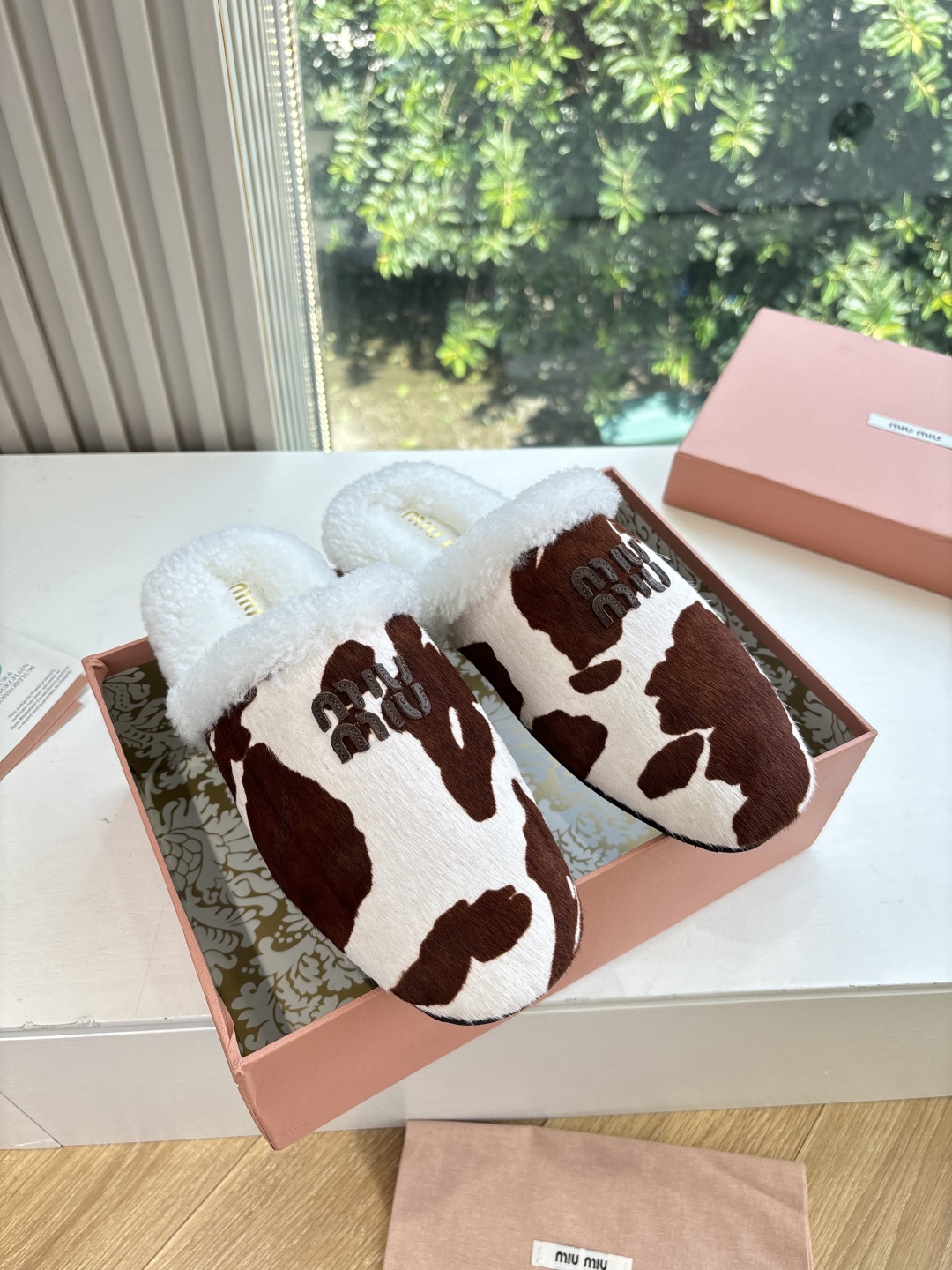 miumiu 미우미우 수입 양모 슬리퍼 신발