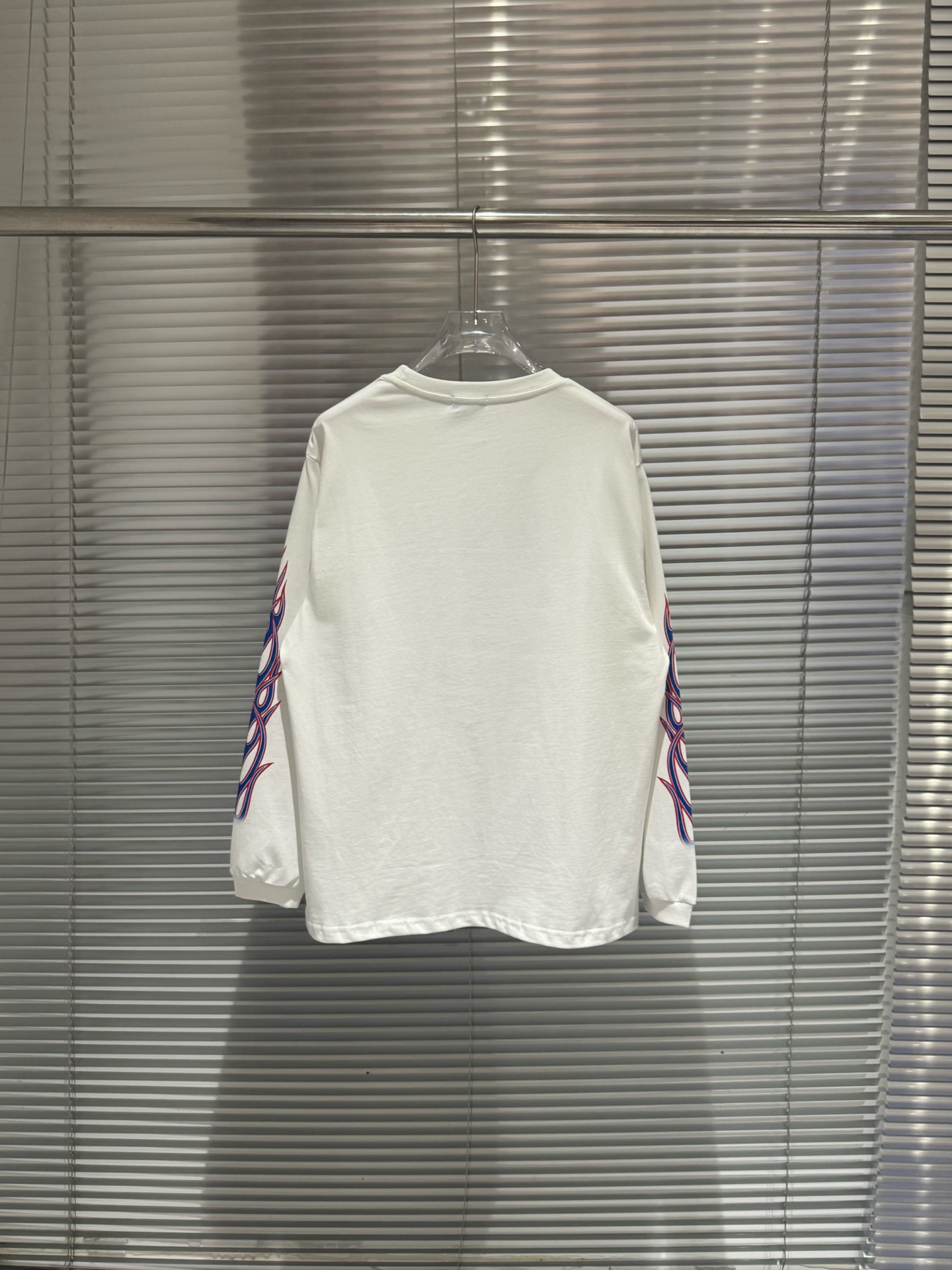 WE11DONE 웰던 블루 플레임 로고 프린트 롱슬리브 긴팔 티셔츠 의류