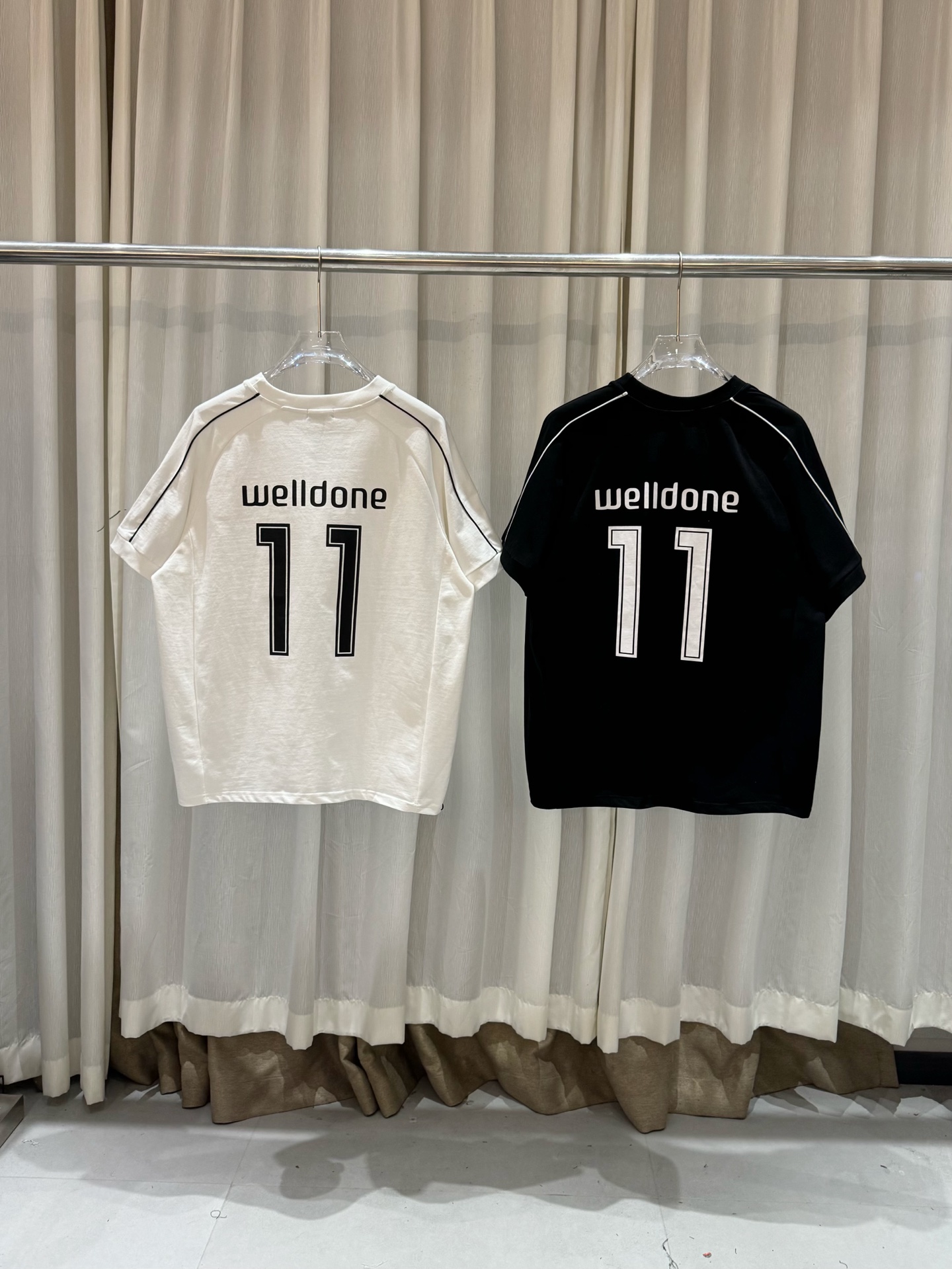 WE11DONE 웰던 크루넥 반팔 티셔츠 의류