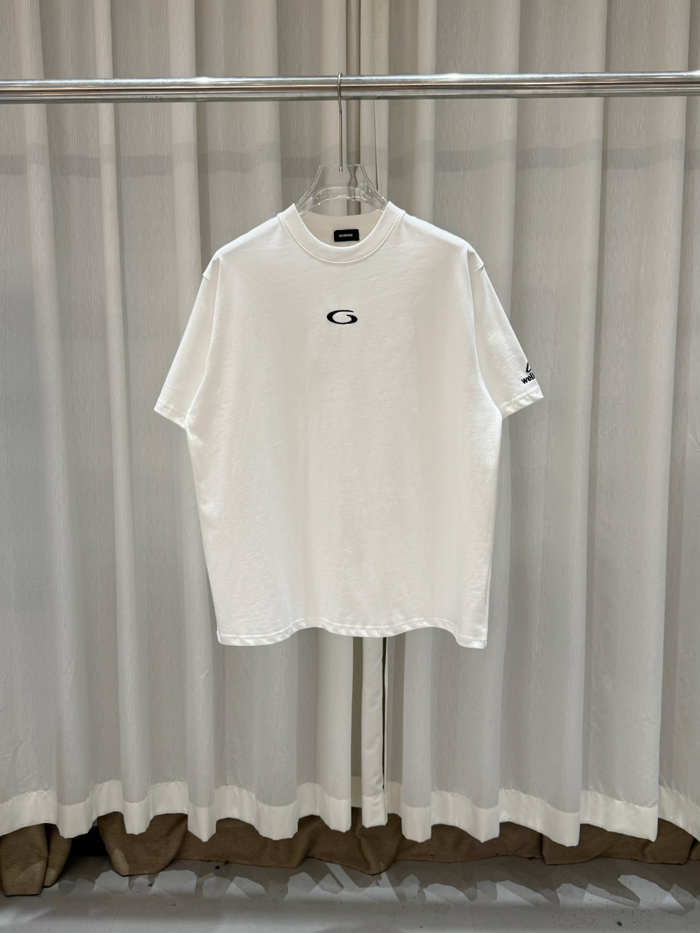 WE11DONE 웰던 C로고 자수 그래픽 반팔 티셔츠 의류