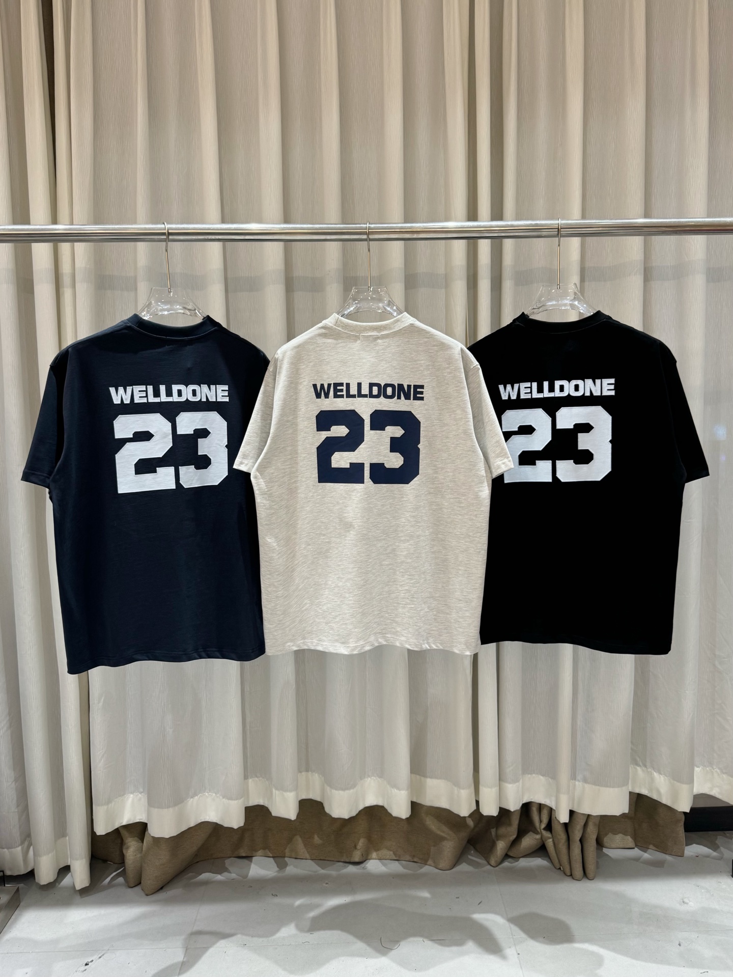 WE11DONE 웰던 반팔 티셔츠 의류