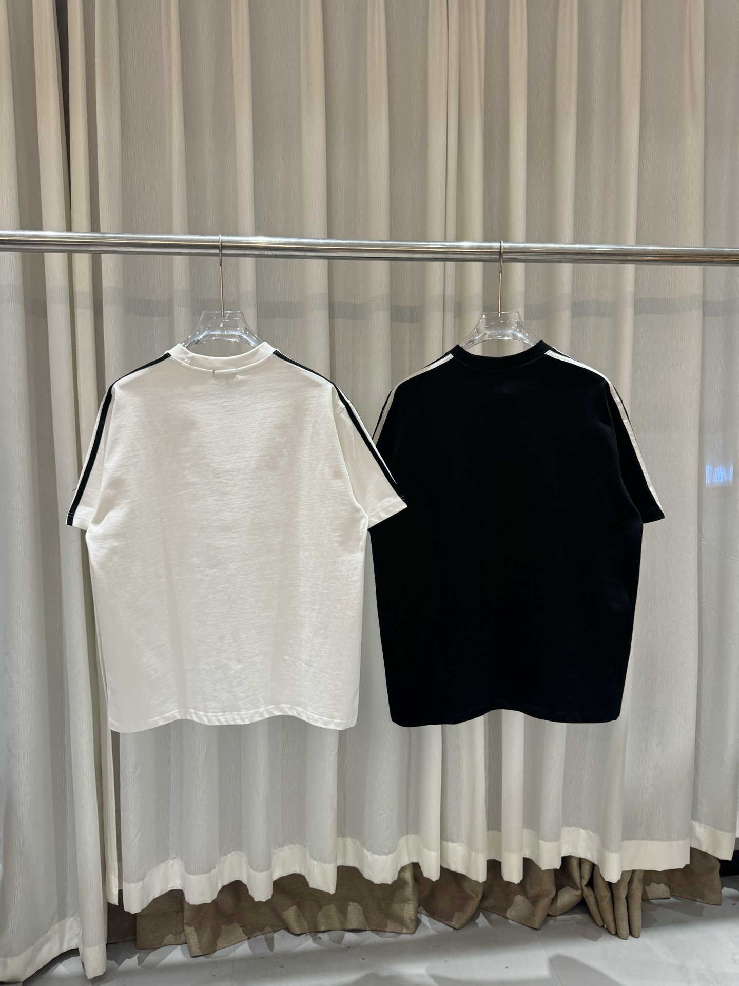 WE11DONE 웰던 반팔 티셔츠 의류