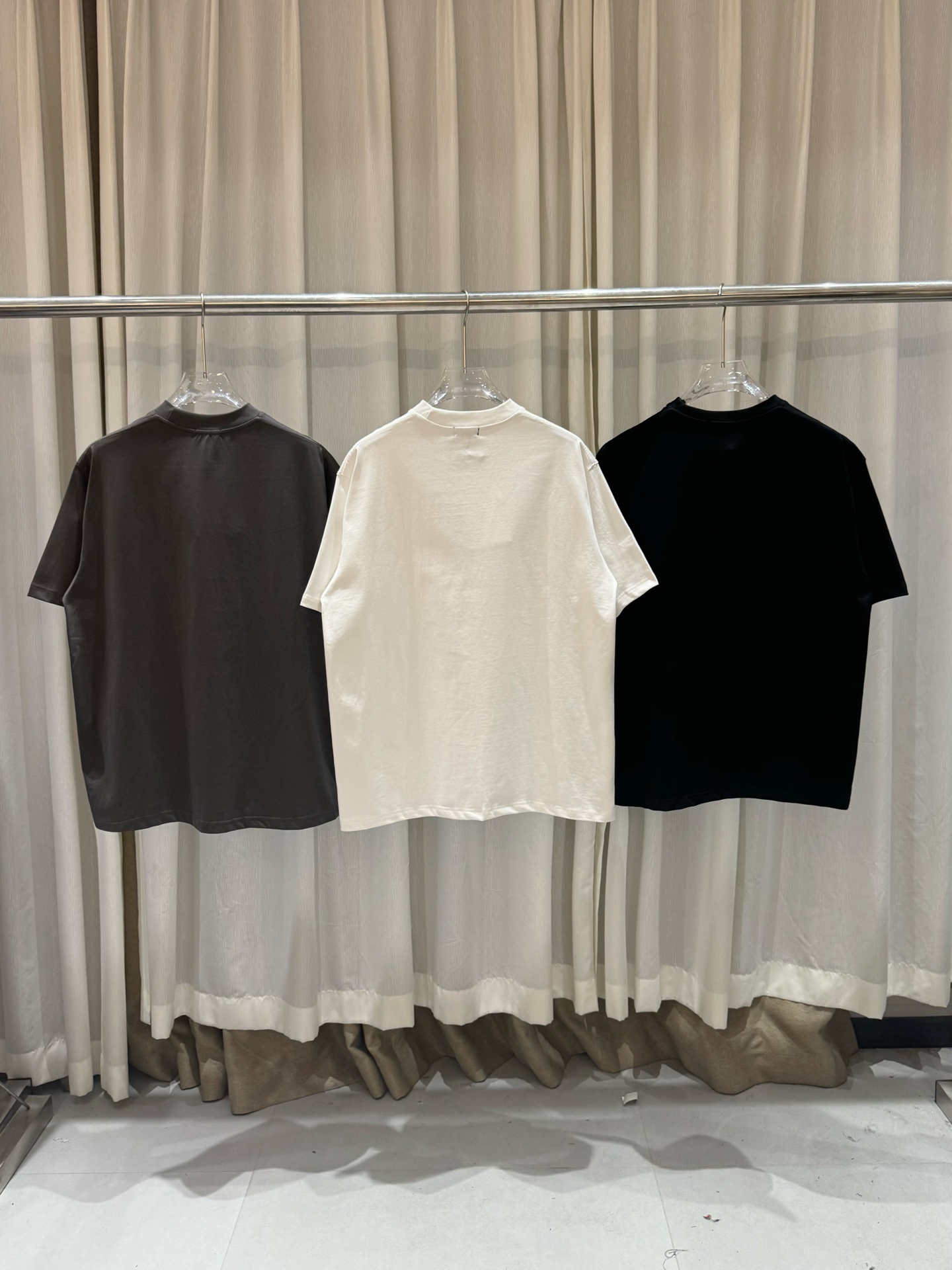 WE11DONE 웰던 반팔 티셔츠 의류