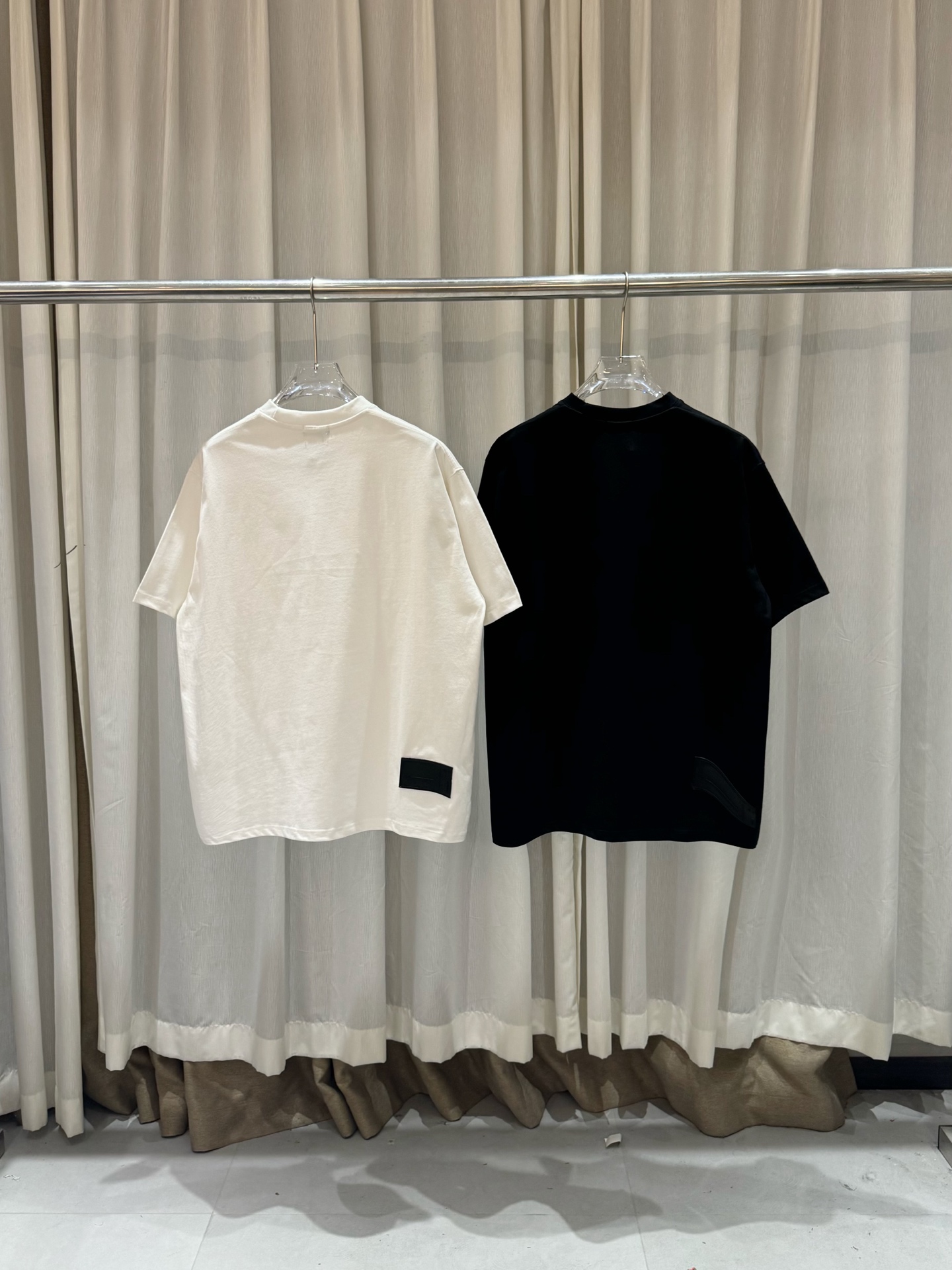 WE11DONE 웰던 반팔 티셔츠 의류