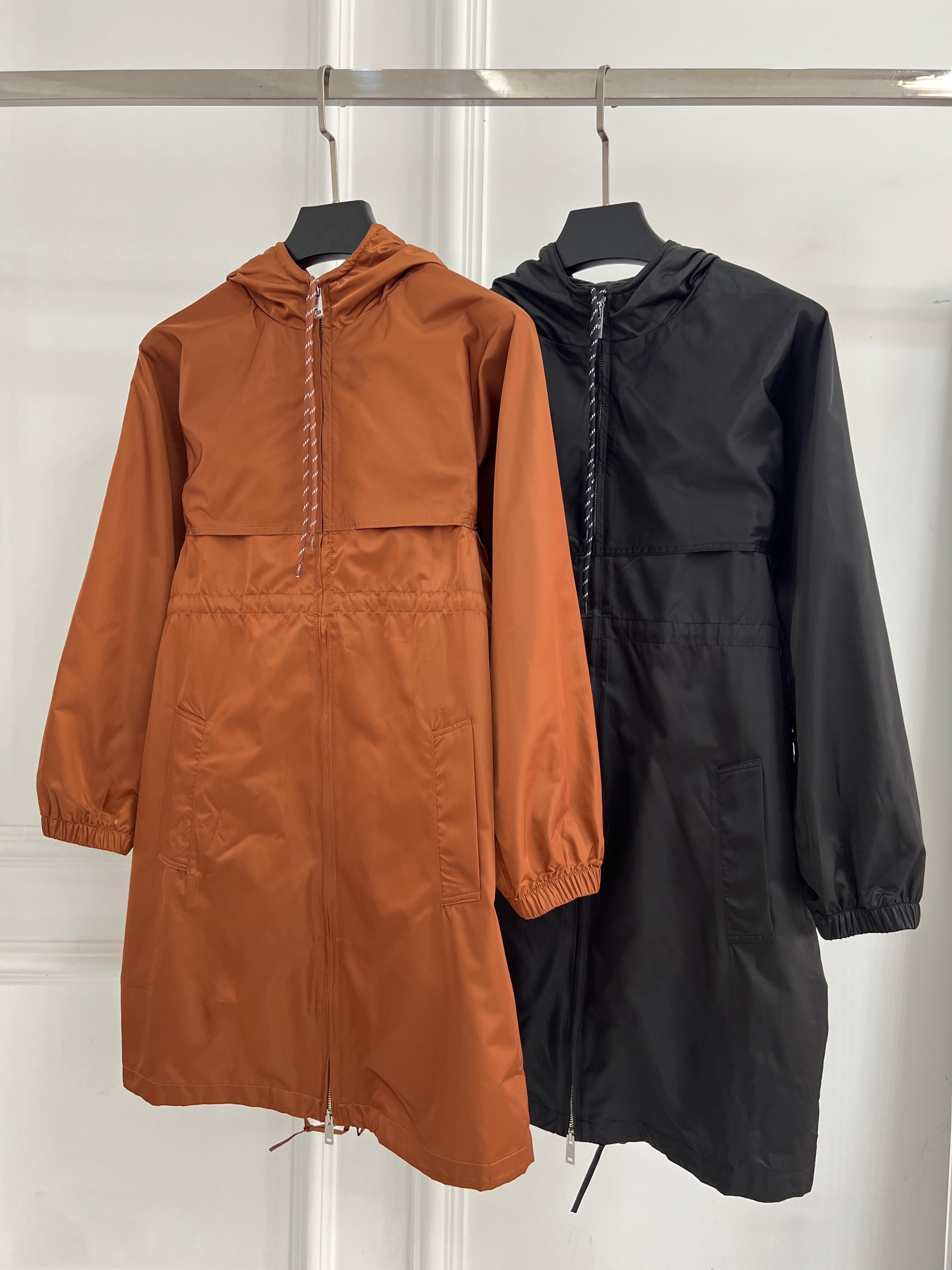 PRADA 프라다 케이블 스트랩 후드 윈드브레이커 코트 의류