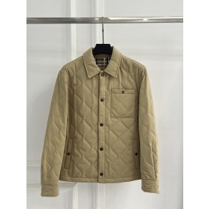 Burberry 버버리 격자 패딩, 세련된 하이스트리트 스타일 의류