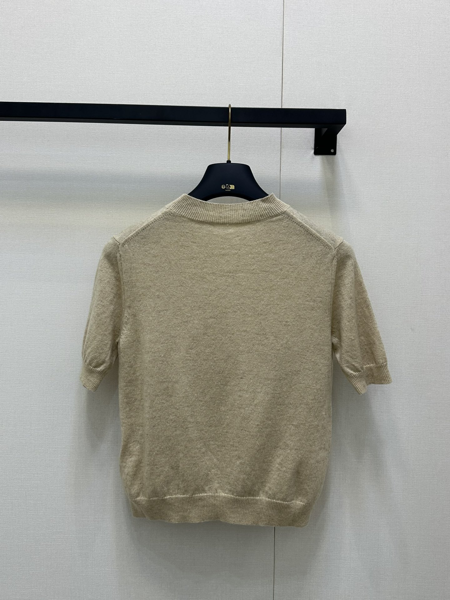 LV 루이비통 시퀸 자수 로고 반팔 니트 상의 의류