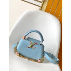 LV 루이비통 Capucines East West Mini 핸드백 가방