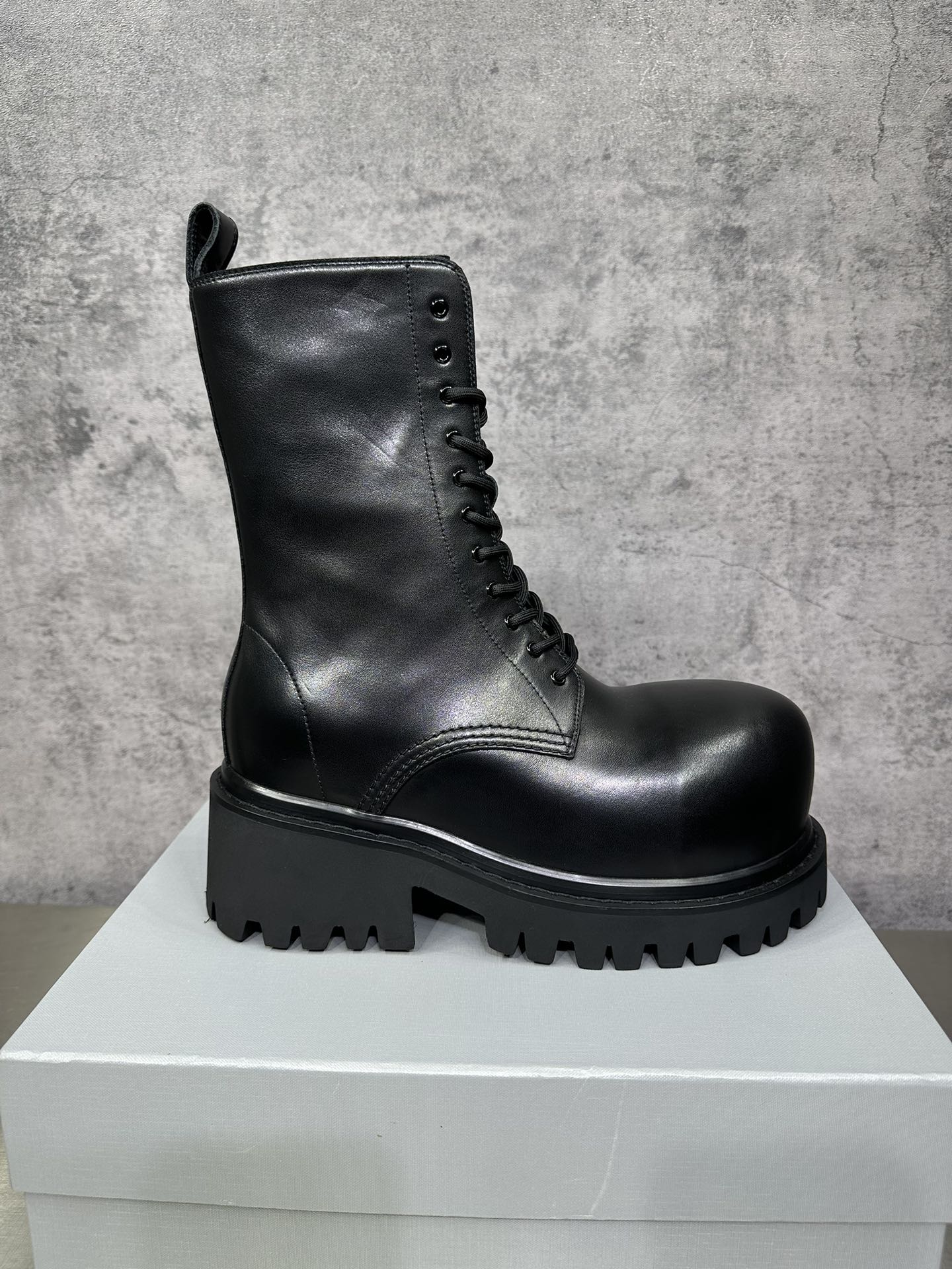 Balenciaga 발렌시아가 2144 워커 부츠 신발