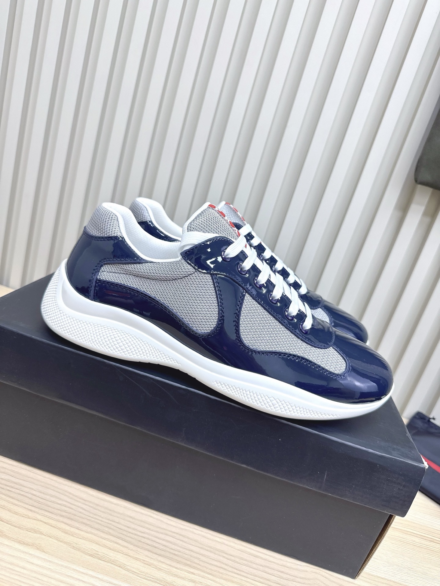 Prada 프라다 남성 캐주얼 스니커즈 신발