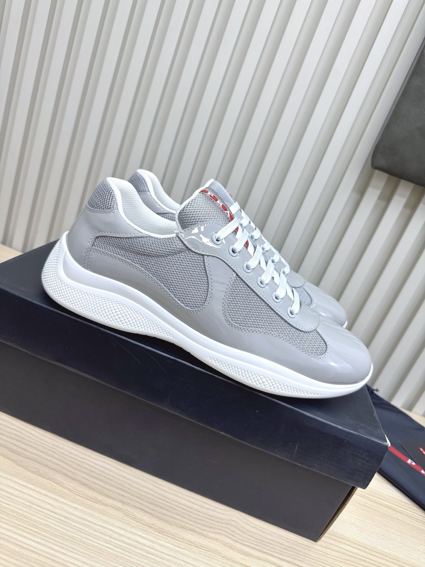 Prada 프라다 남성 캐주얼 스니커즈 신발