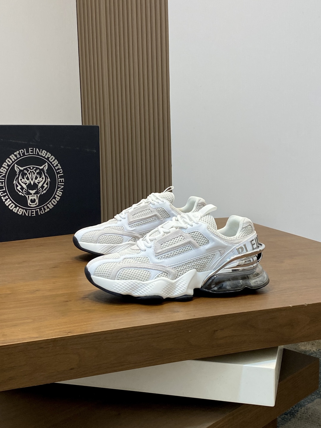 Philipp Plein 필립플레인 남성 로우탑 스니커즈 신발