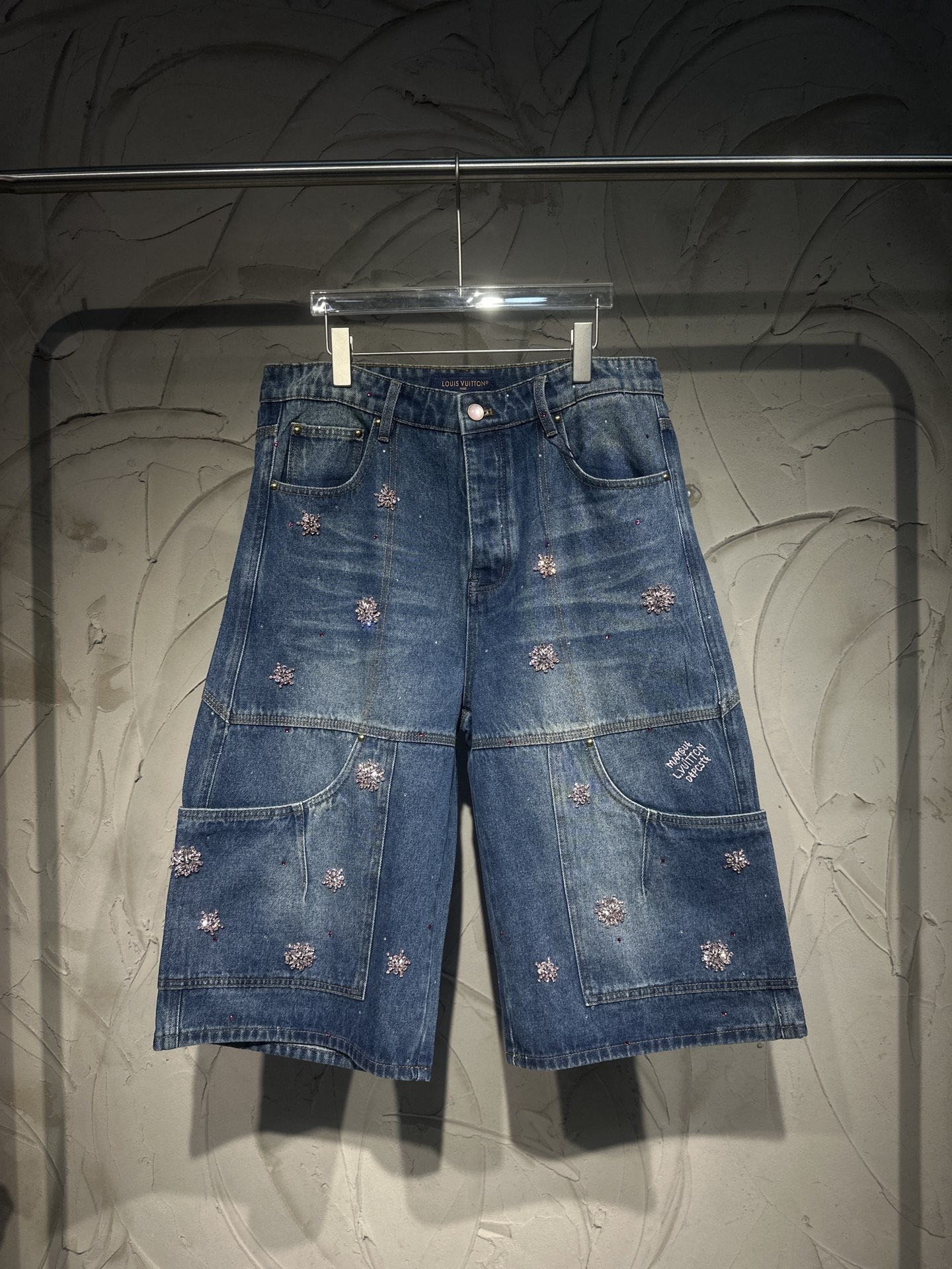 LOUIS VUITTON x Nigo LV 루이비통 자수 벚꽃 데님 7부 팬츠 바지 의류