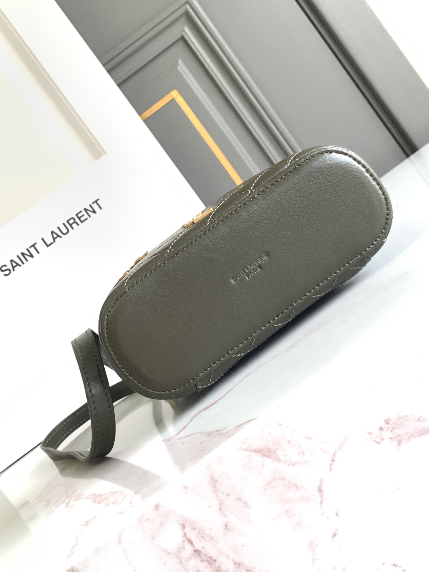 YSL GABY VANITY BAG 생로랑 미니 양가죽 크로스바디 가방