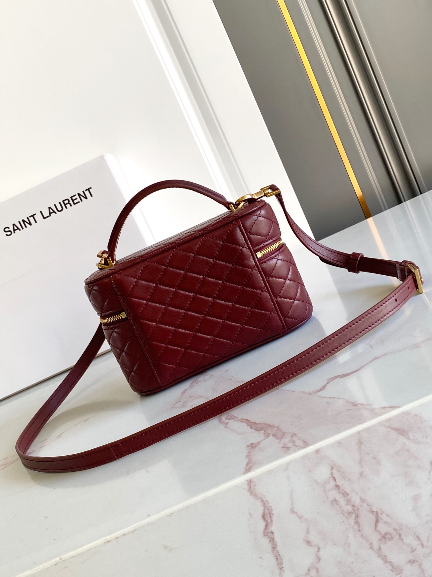 YSL GABY VANITY BAG 생로랑 미니 양가죽 크로스바디 가방