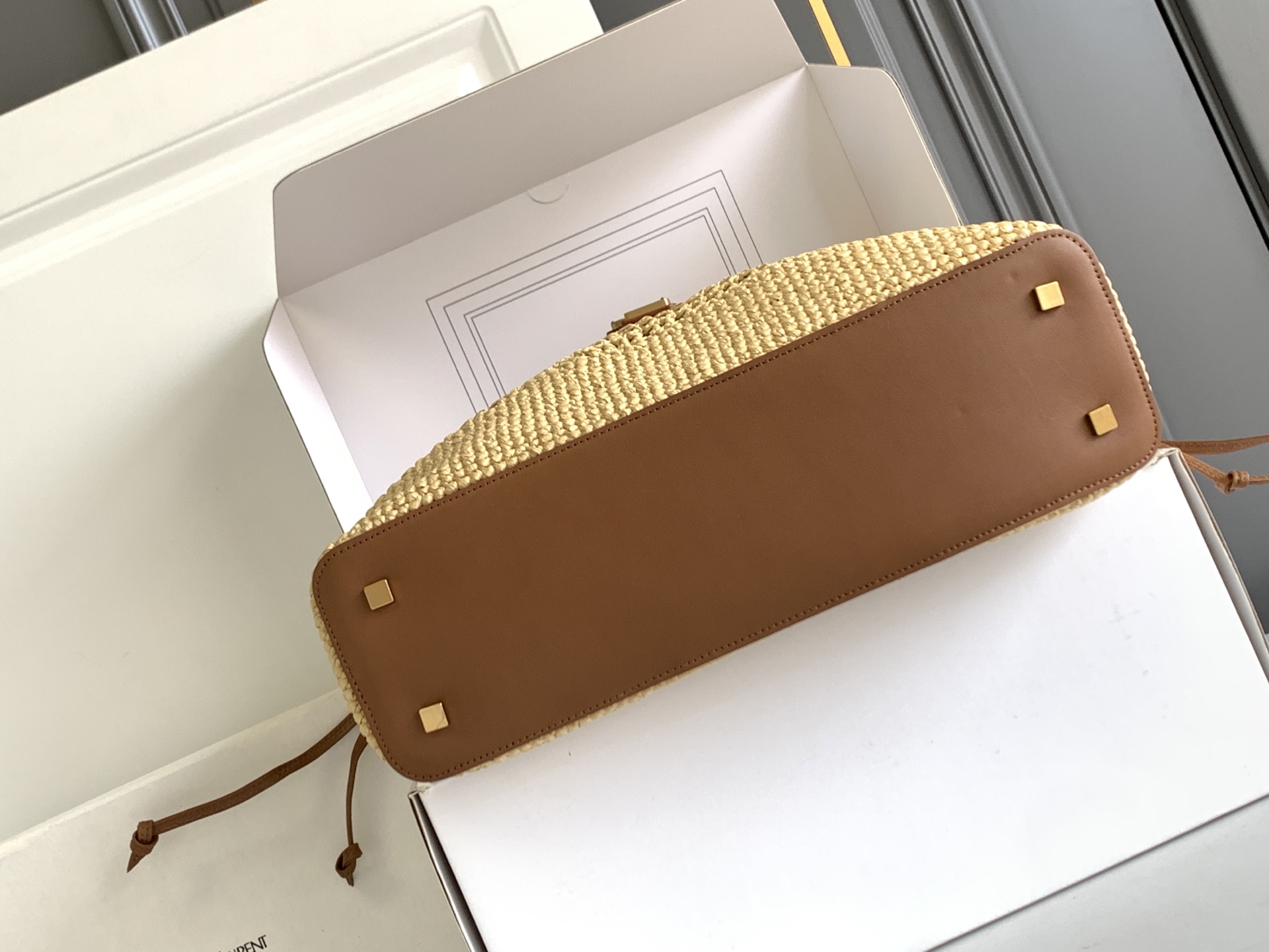 YSL JAMIE SHOPPING PP 생로랑 라피아 토트백 가방