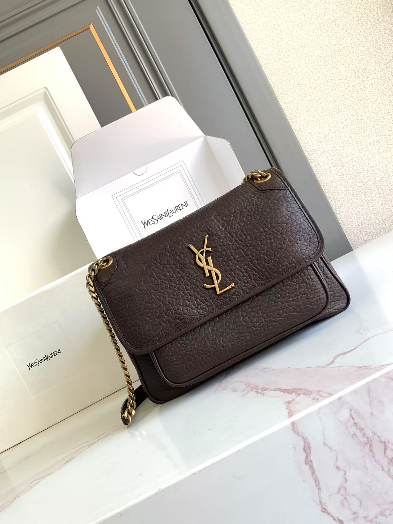 YSL NIKI 생로랑 미디엄 그레인 램스킨 백 가방