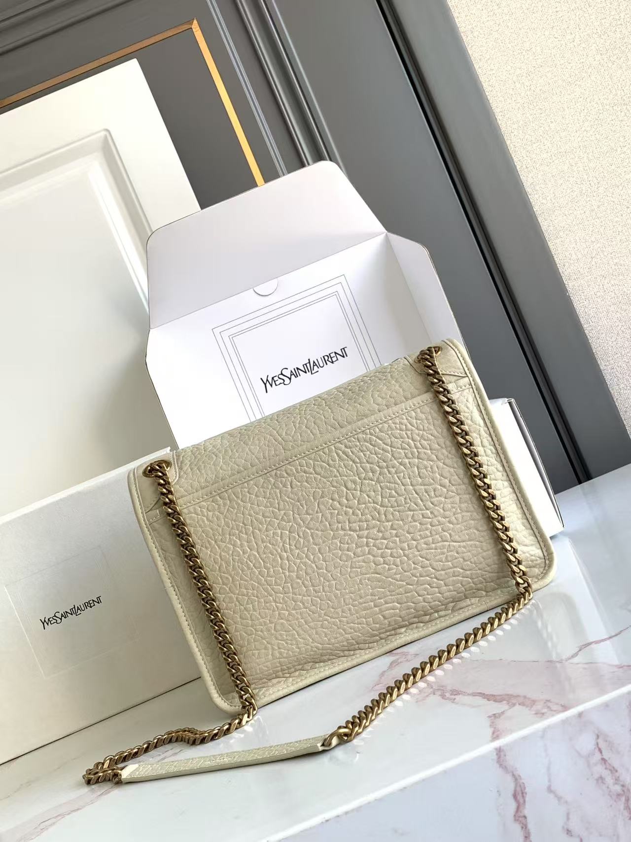 YSL NIKI 생로랑 미디엄 그레인 램스킨 백 가방