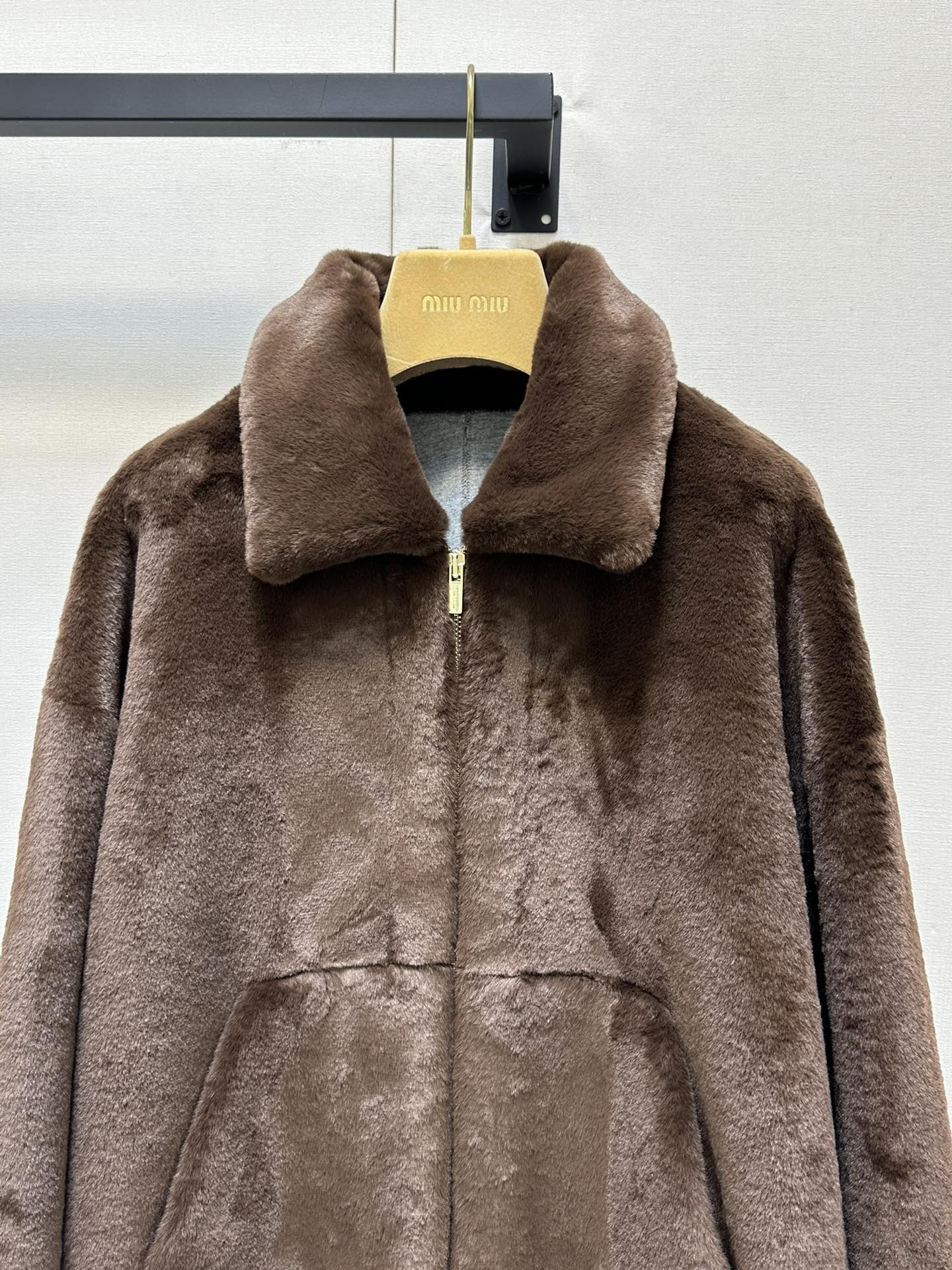 miumiu 미우미우 집업 퍼 자켓 재킷 의류