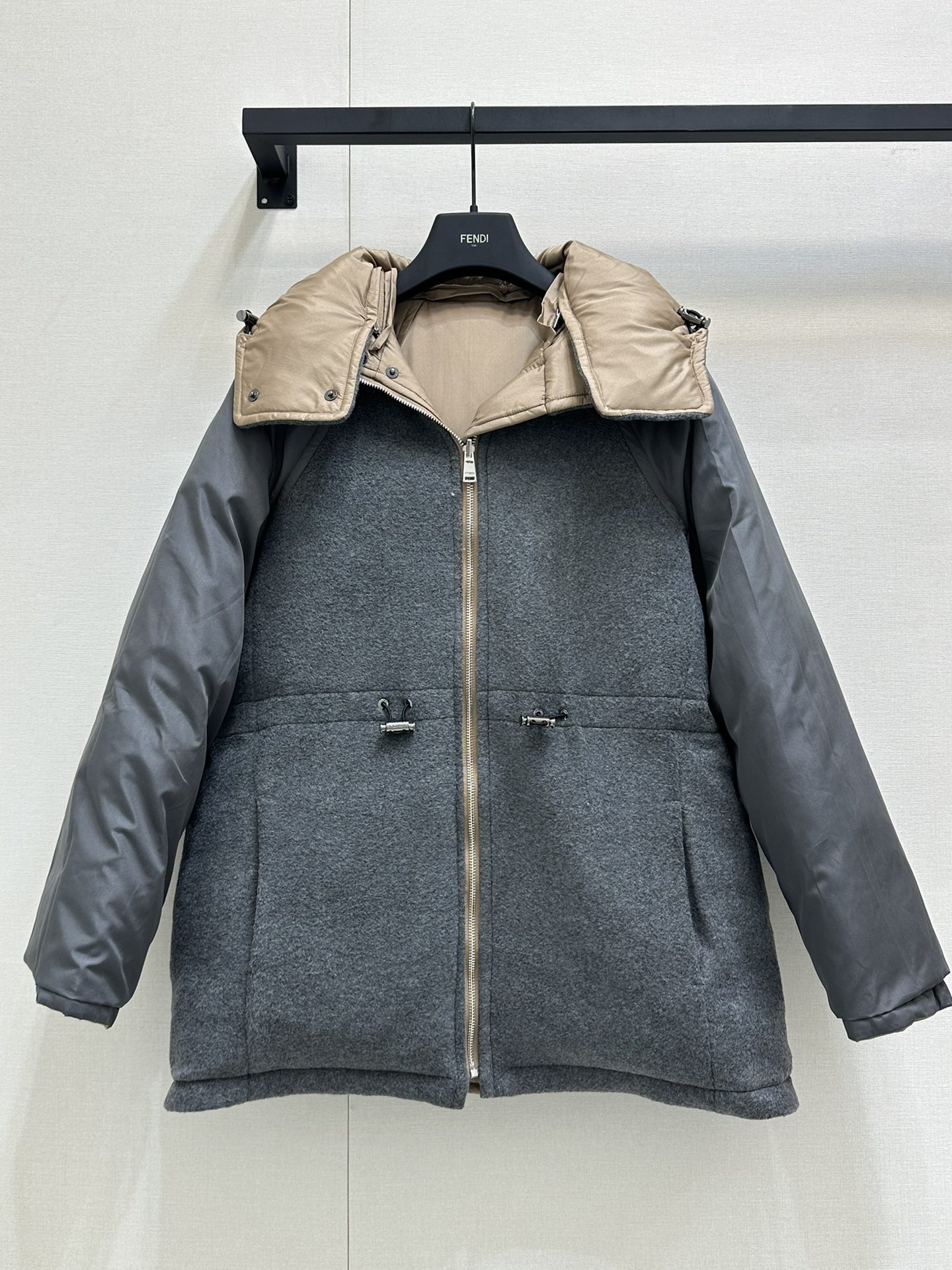 Findi 펜디 리버서블 양면 클래식 다운 자켓 점퍼 패딩 의류